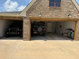 Jeep Gladiator What’s in Your Garage (Besides Your Cool Gladiator)? Let's Share!🚗🛠️ 13C437F5-BF5A-42CA-A89D-6AF9DFF1AC13_1_105_c