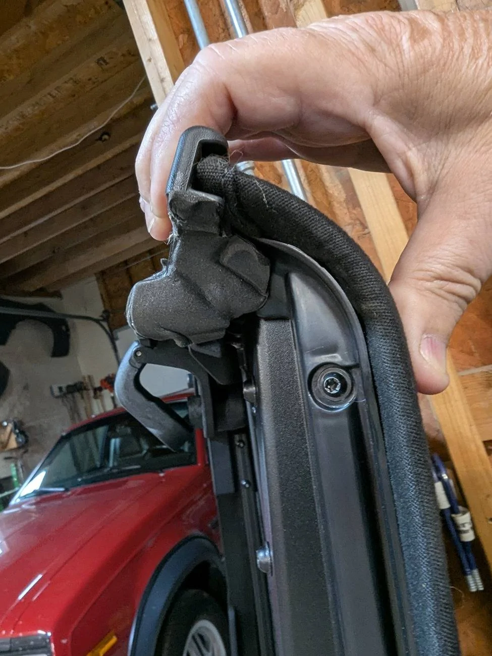 Jeep Gladiator Sunrider owners - MY mess-up, or theirs? PXL_20250718_144436039