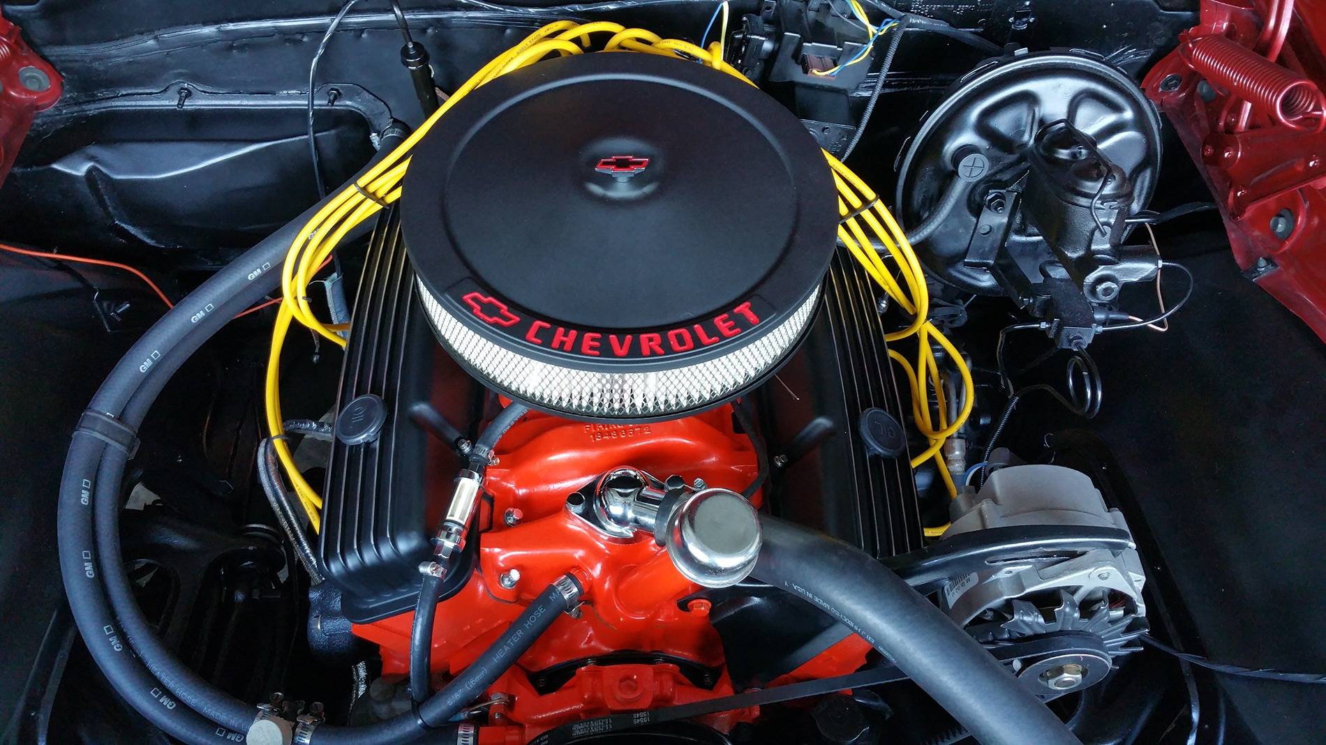 Jeep Gladiator What’s in Your Garage (Besides Your Cool Gladiator)? Let's Share!🚗🛠️ Engine