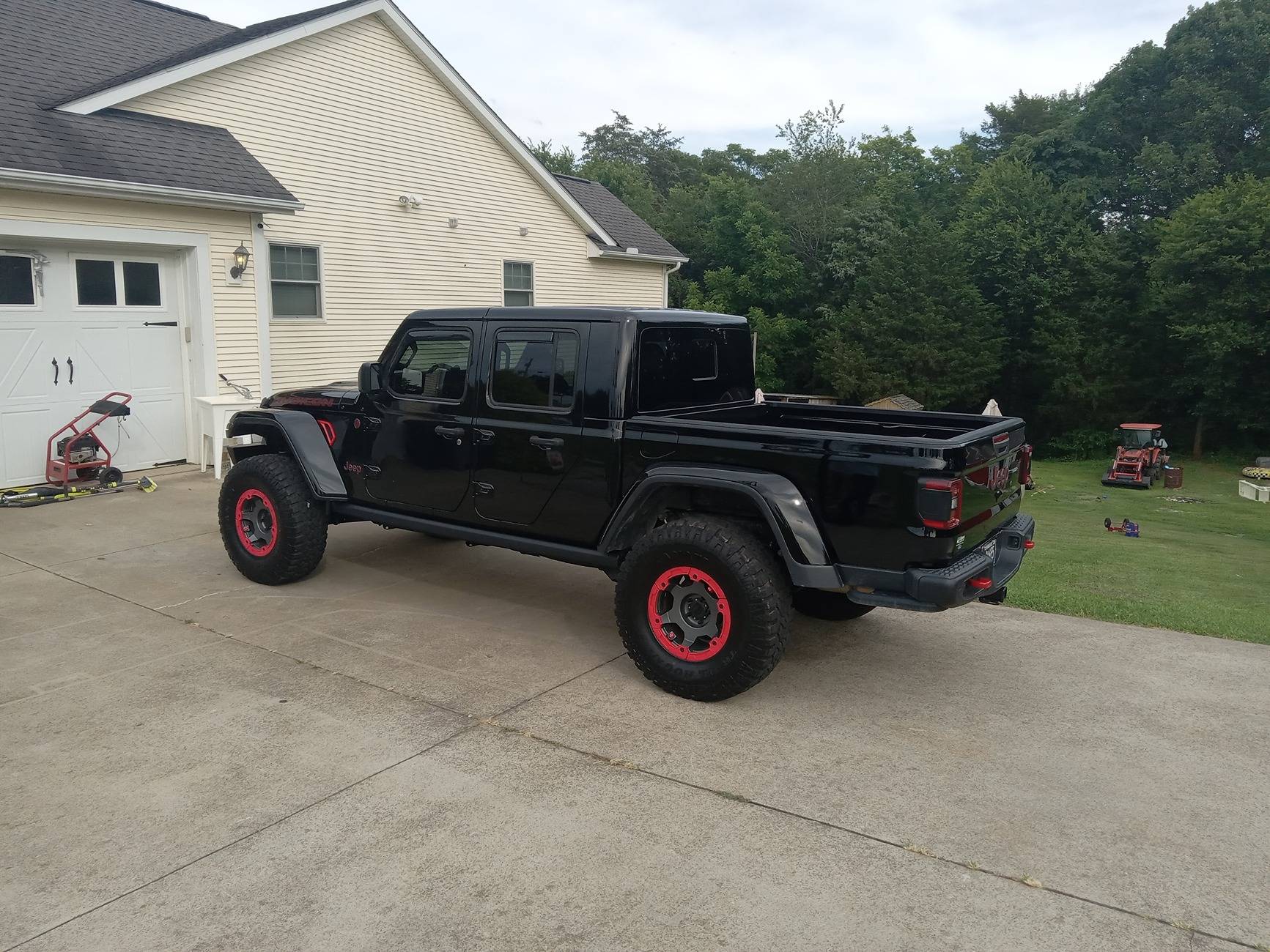 Jeep Gladiator After Bronco Badlands..Back to my 4th Gladiator! 20250718_180952