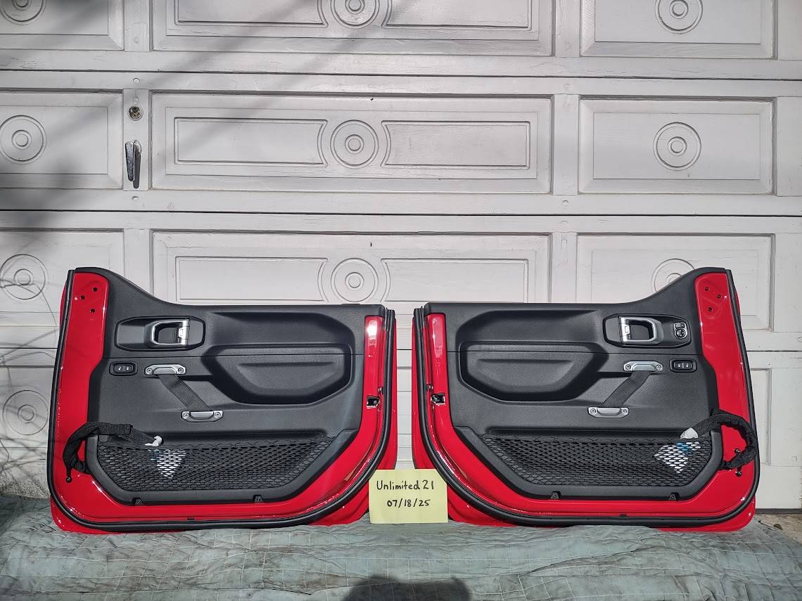 Jeep Gladiator Jeep half doors for Gladiator JT front doors inside