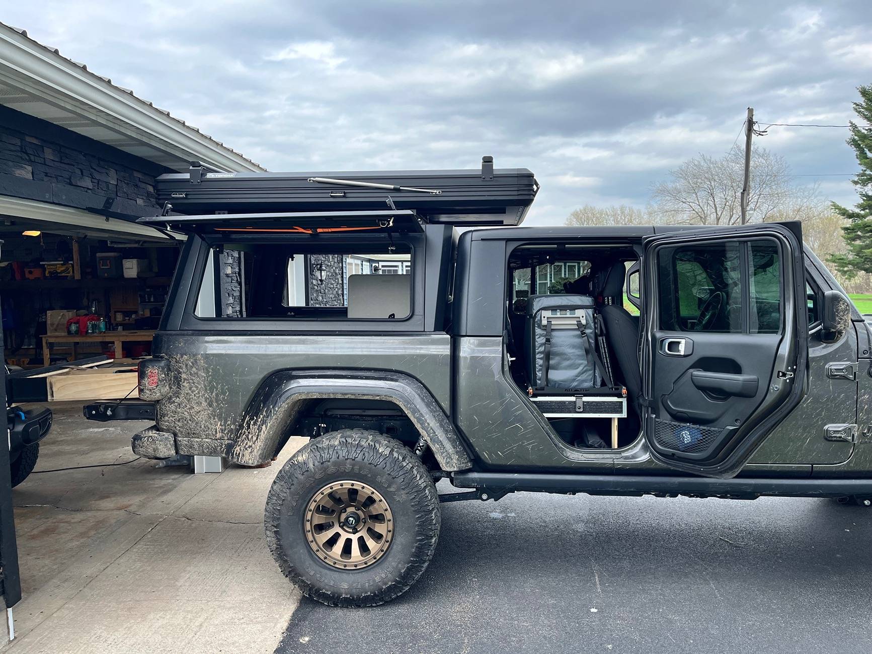 Jeep Gladiator How It Started vs. How It’s Towing/Hauling/Crawling IMG_4527