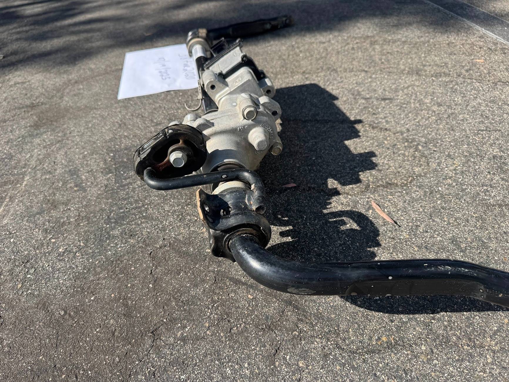 Jeep Gladiator Rubicon Electronic Front Sway Bar Disconnect IMG_8154