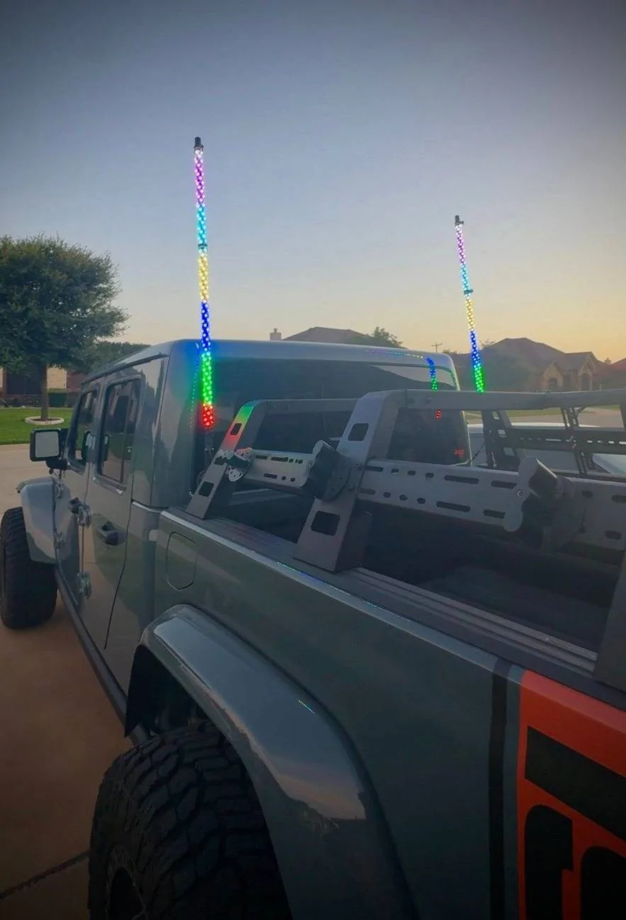 Jeep Gladiator Whip lights? 509157487_10161817140606243_4123814734836043854_n