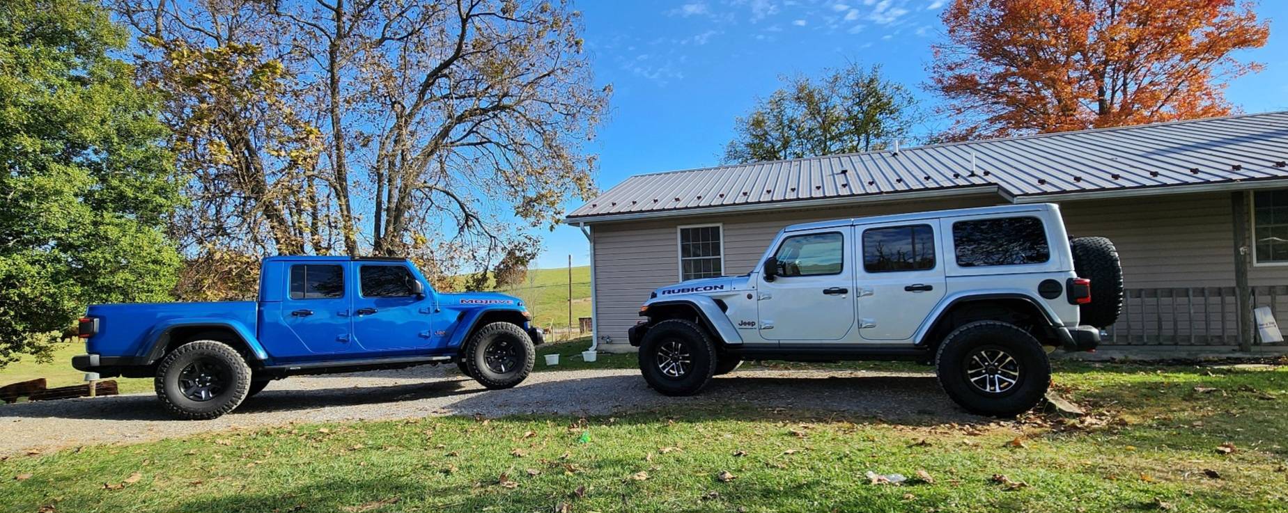 Jeep Gladiator My Two Jeeps. Let's See Yours IMG_20241105_183134