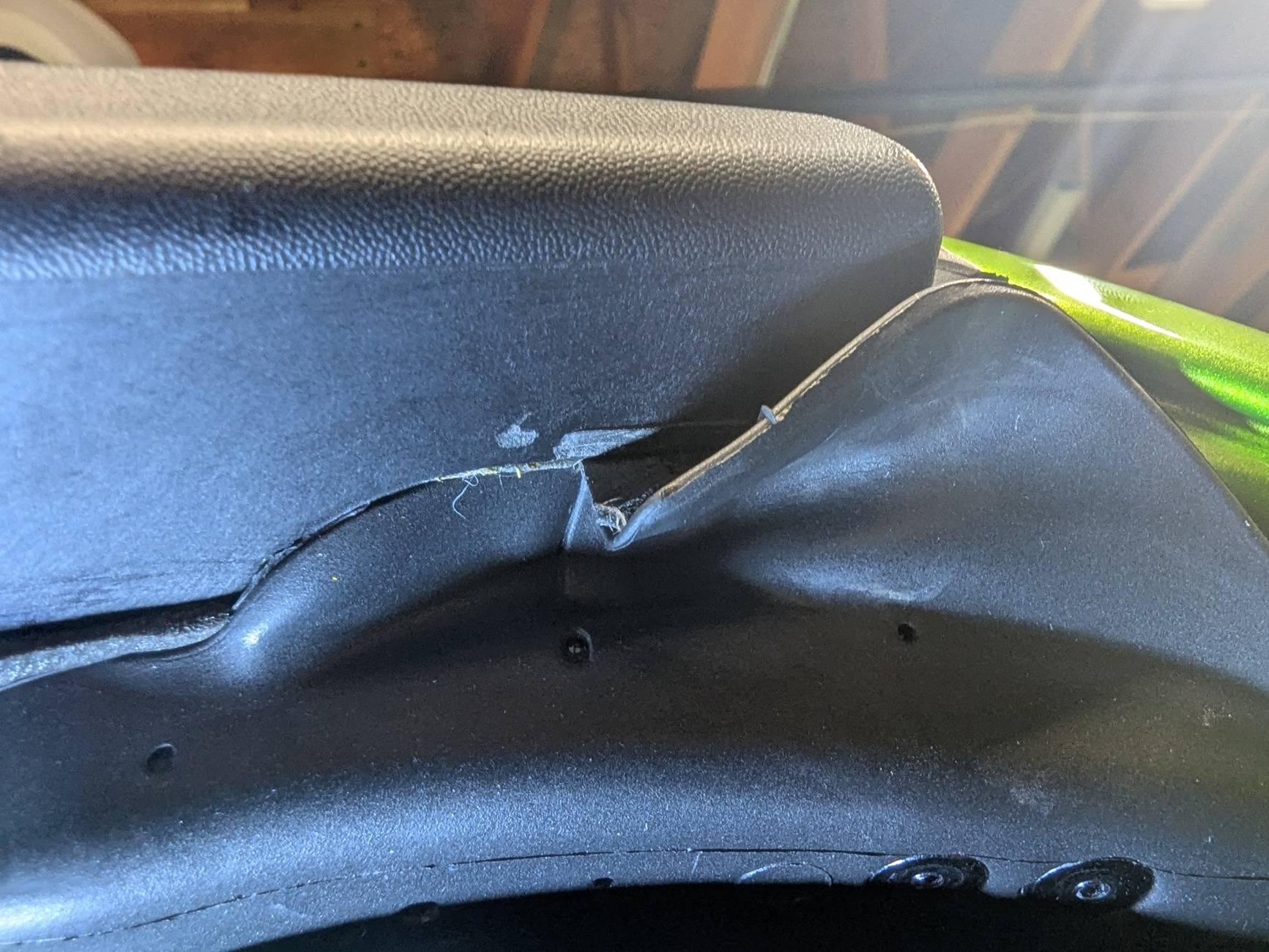 Jeep Gladiator Sunrider owners - MY mess-up, or theirs? PXL_20250721_205827380