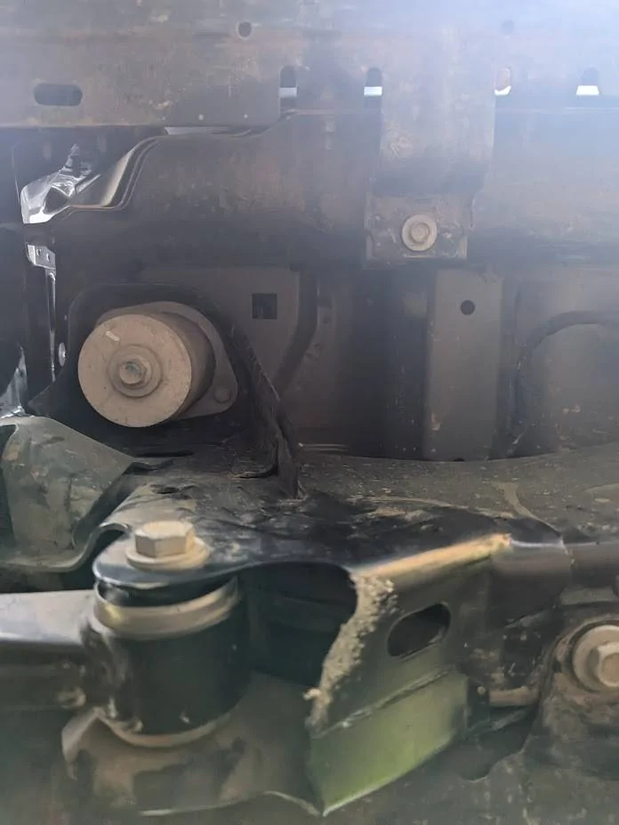 Jeep Gladiator How to (and how far to) repair this trail damage? PXL_20250722_121713233