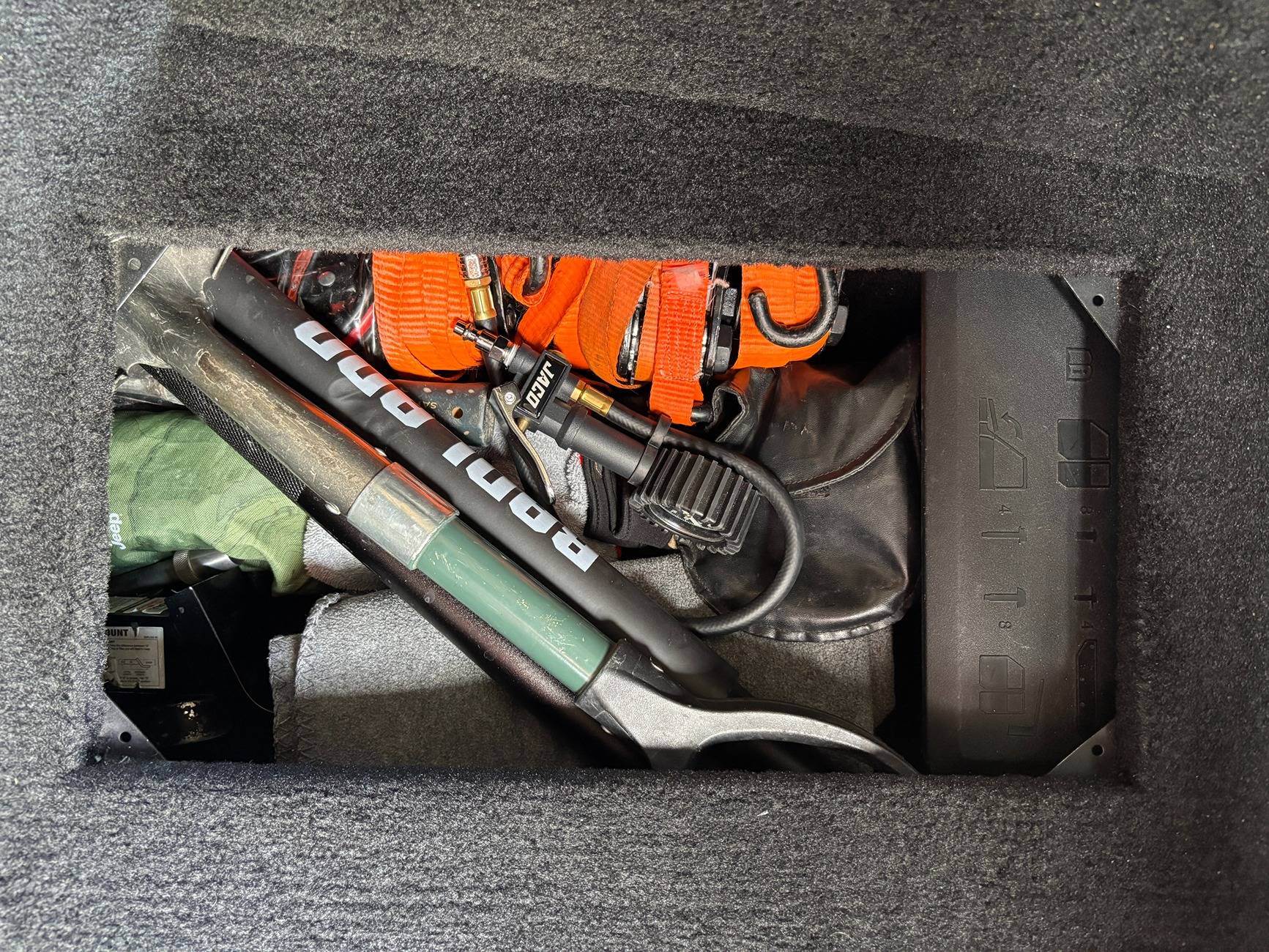 Jeep Gladiator DIY Rear Seat Delete IMG_6301.JPG