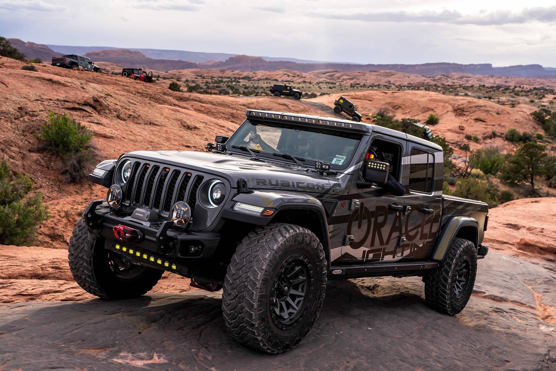 Jeep Gladiator Game-Changer for Night Trails – Oracle LED Off-Road Mirrors for JL/JT ORACLE_Lighting_JT_Trail_Rid