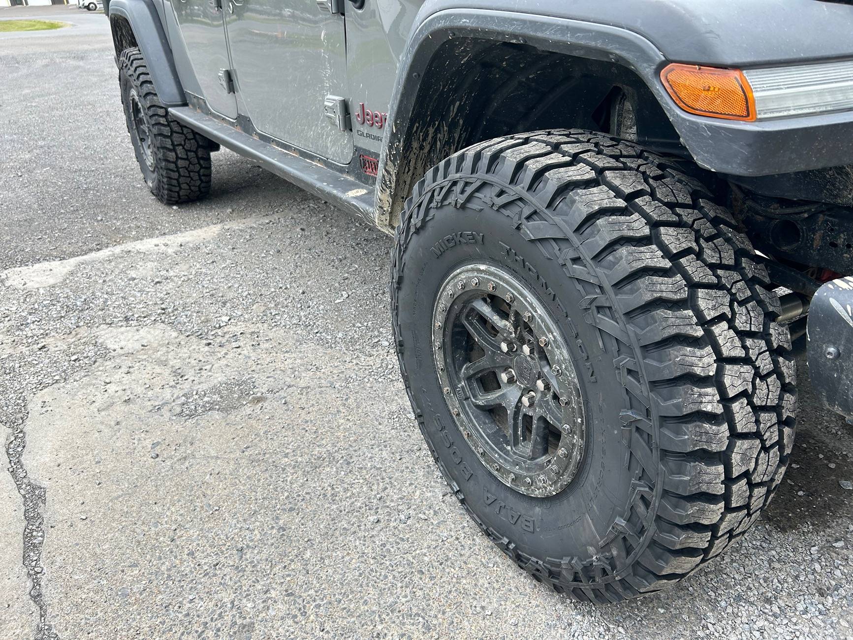 Jeep Gladiator Aftermarket Wheels - Post your Jeeps IMG_9676