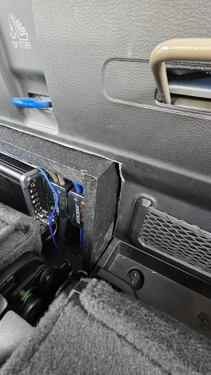 Jeep Gladiator Garzilla 2.0 - 2021 Hydro Blue - Are you not entertained? 20250727_173418