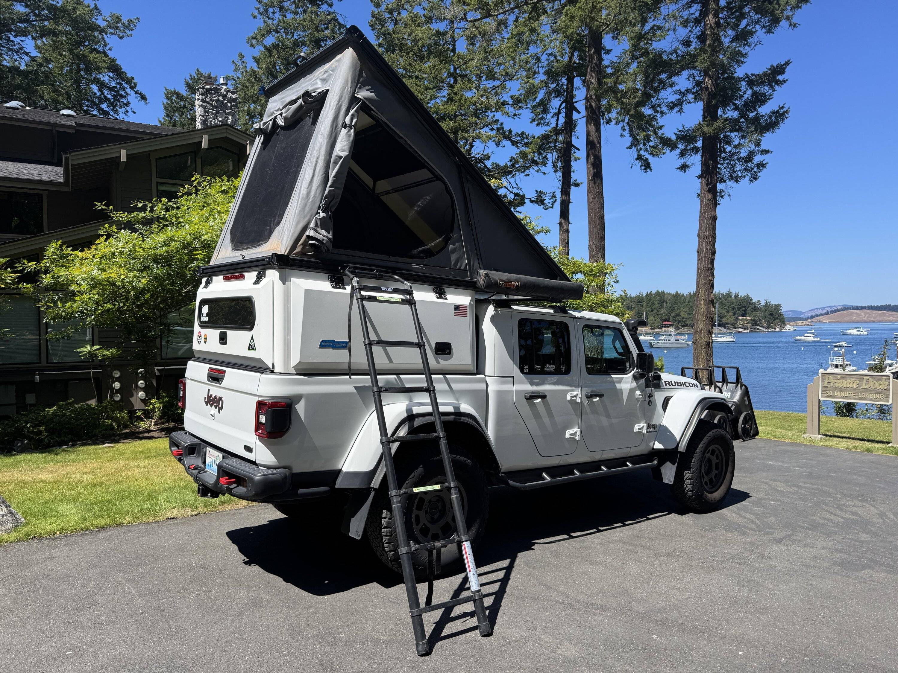 Jeep Gladiator Super Pacific Camper X1 IMG_1957