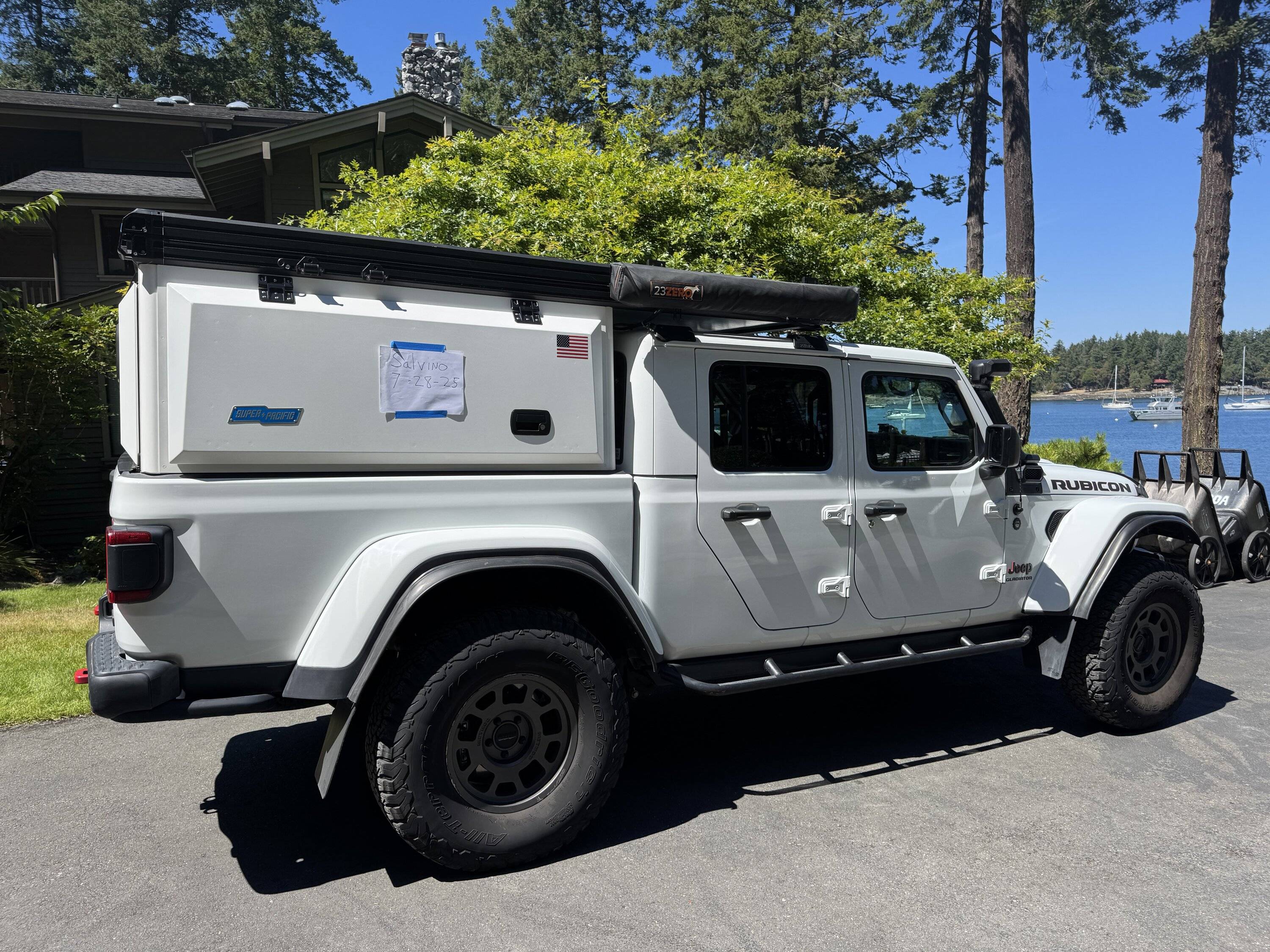 Jeep Gladiator Super Pacific Camper X1 IMG_1949