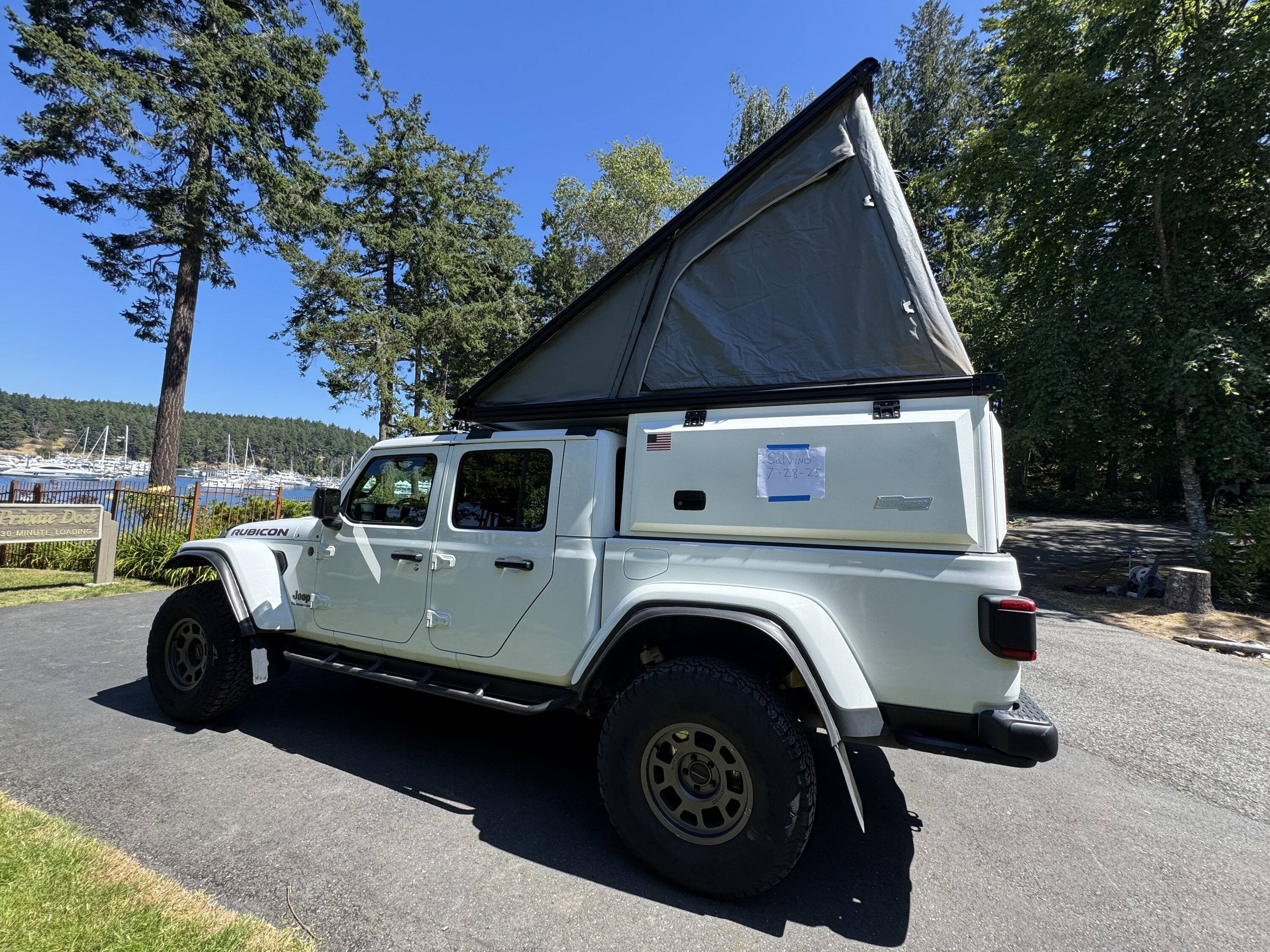 Jeep Gladiator Super Pacific Camper X1 IMG_1954