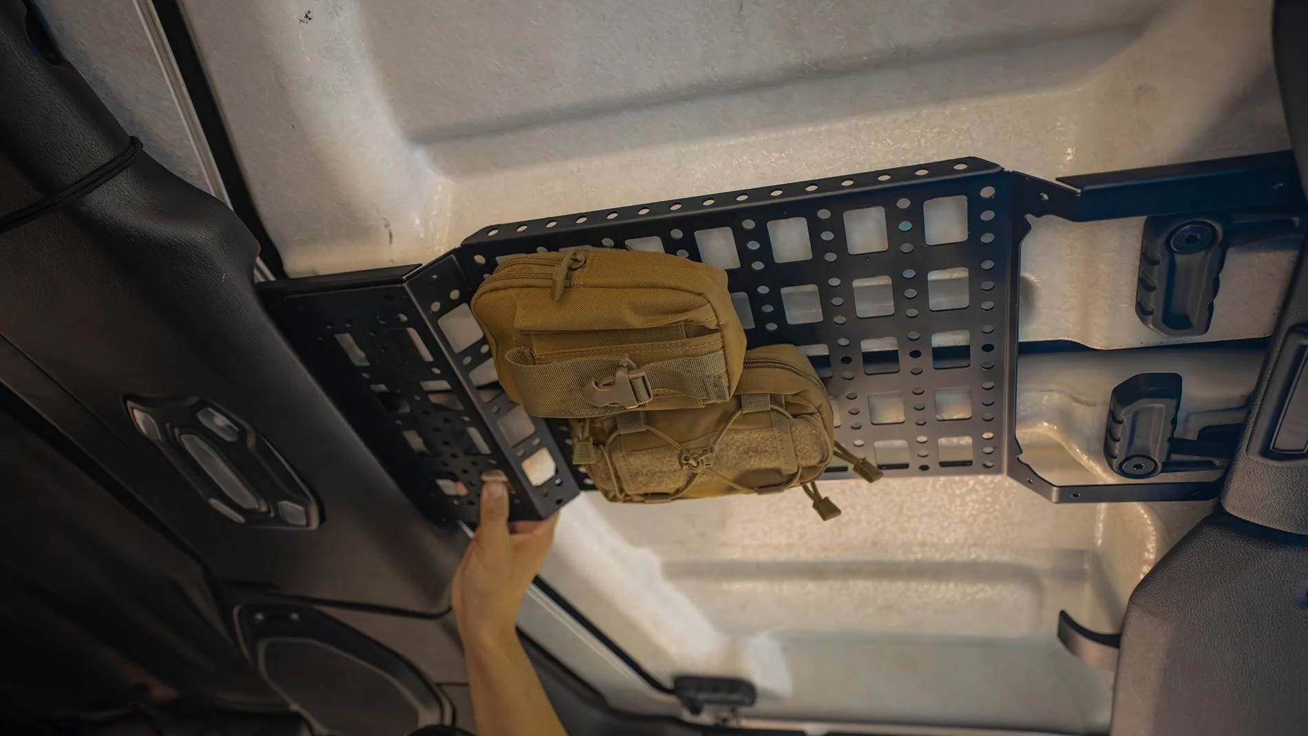 MOLLE JLJT (1).jpg