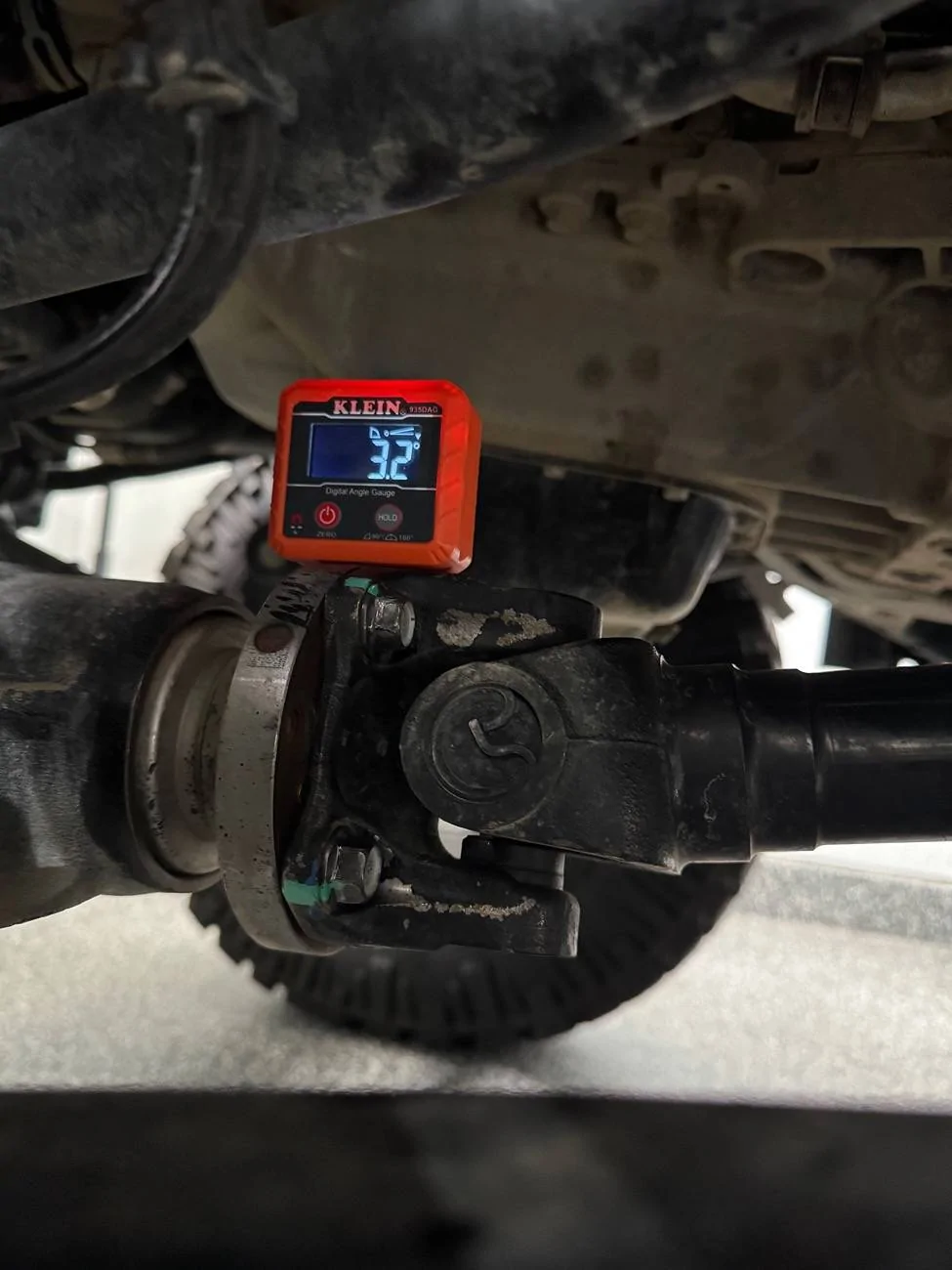 Jeep Gladiator 2024 rubicon x vibration after gears IMG_8127