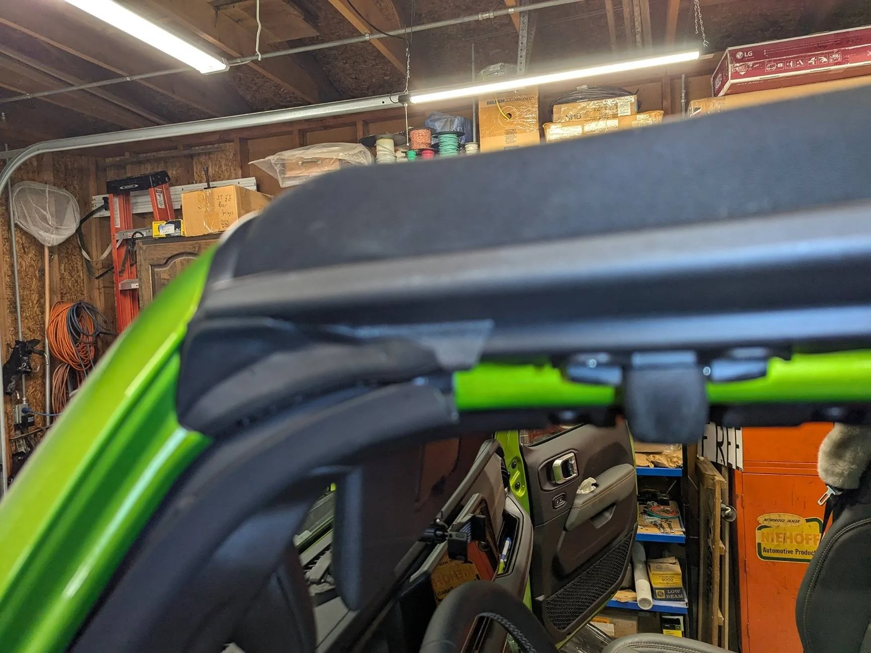 Jeep Gladiator Sunrider owners - MY mess-up, or theirs? left wth first replacement clam