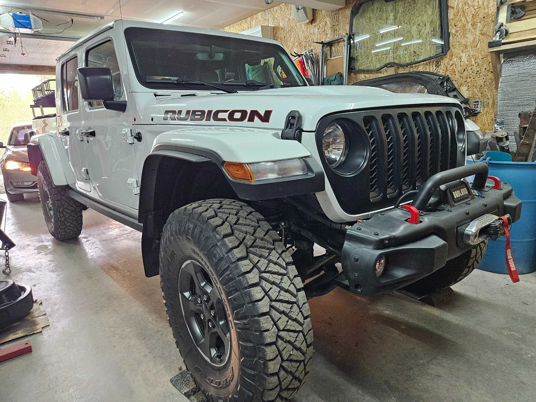 Jeep Gladiator How It Started vs. How It’s Towing/Hauling/Crawling 1000004296