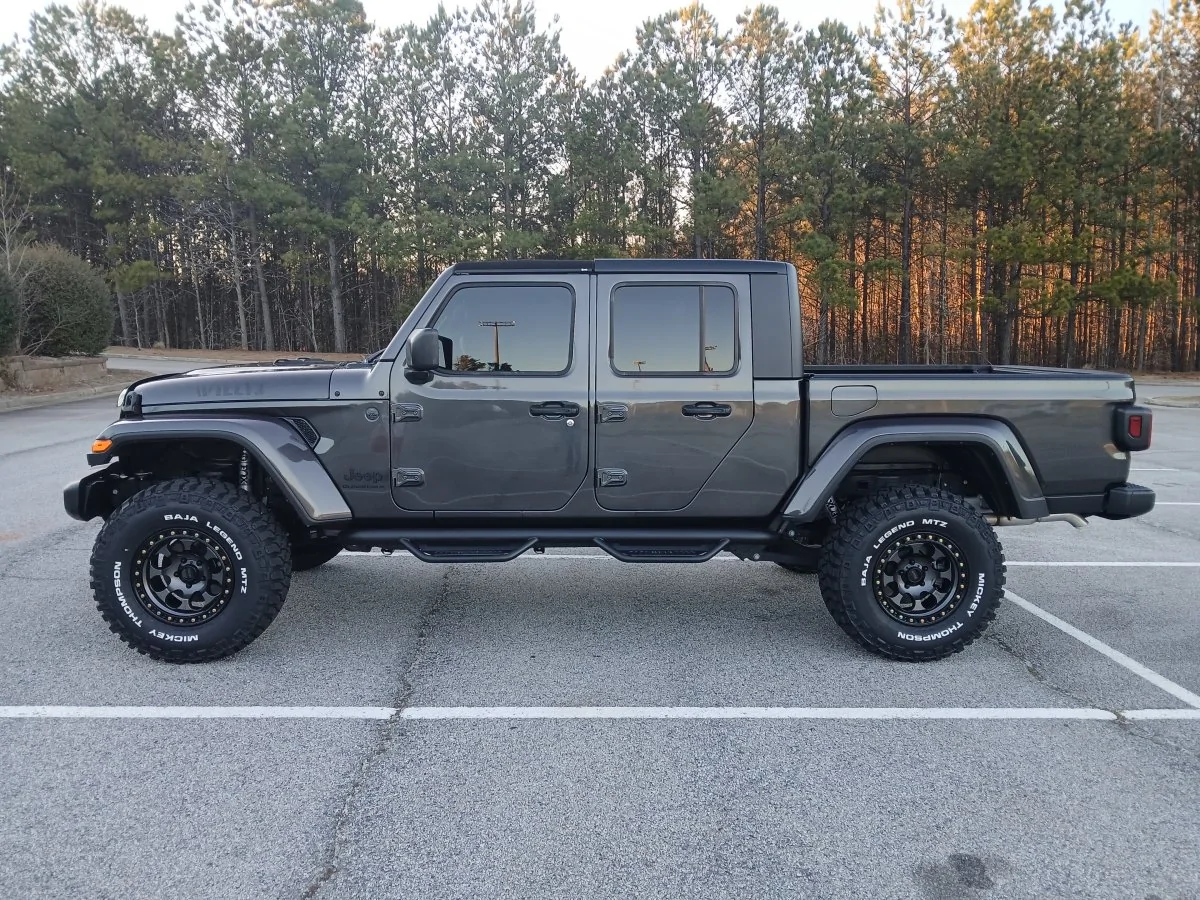 Jeep Gladiator PIC Request - Willy’s trim on 35s with Lift Jeep 228251