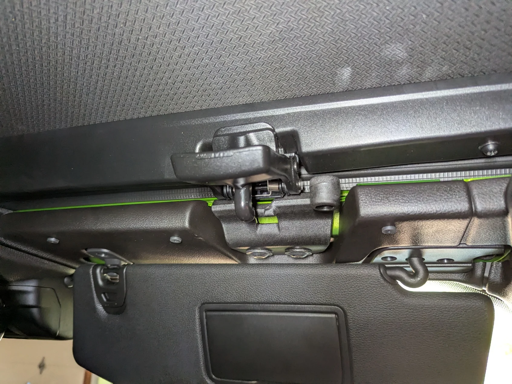 Jeep Gladiator Sunrider owners - MY mess-up, or theirs? PXL_20250731_183443452