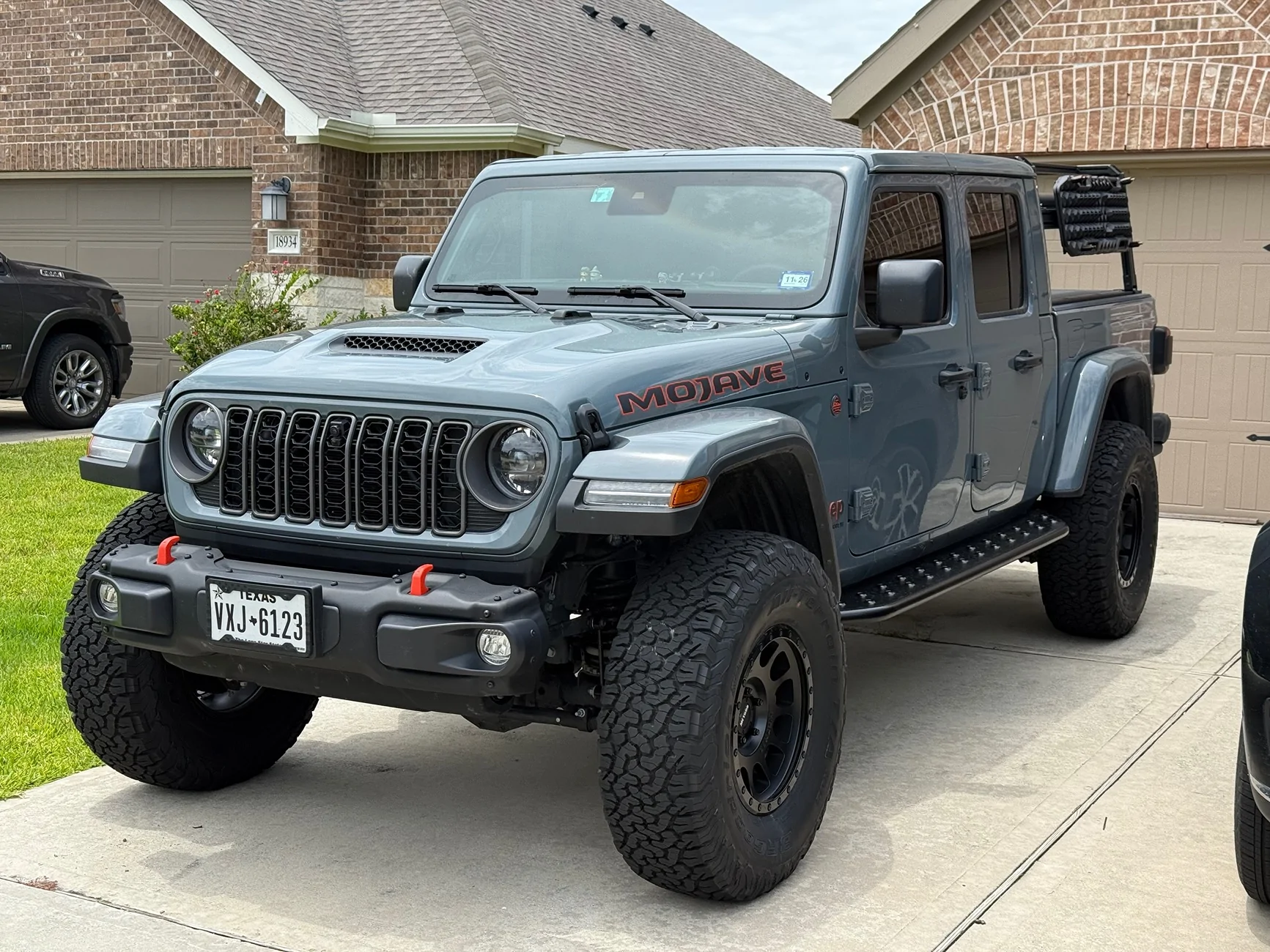 Jeep Gladiator Texas Anvil Mojave X Build IMG_9329