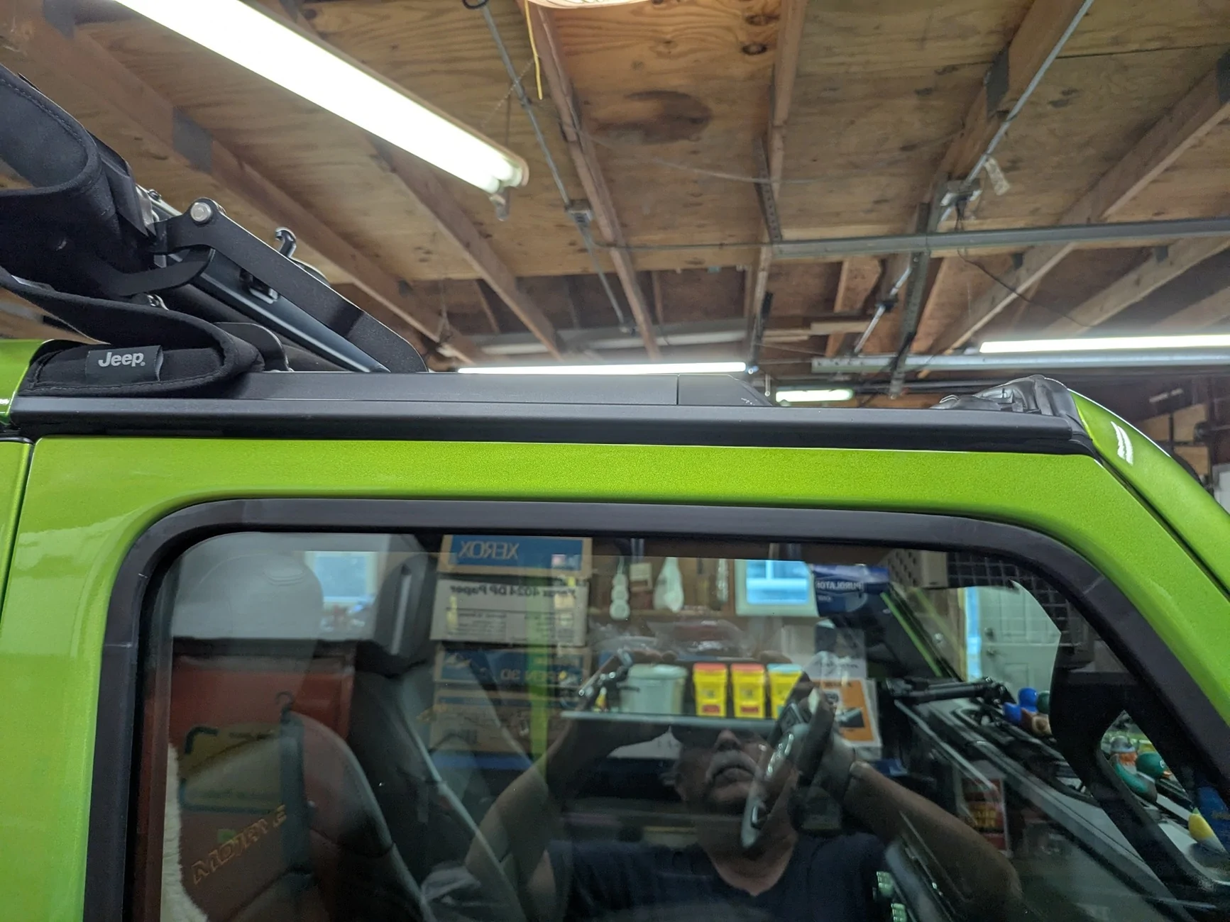 Jeep Gladiator Sunrider owners - MY mess-up, or theirs? PXL_20250801_184957000