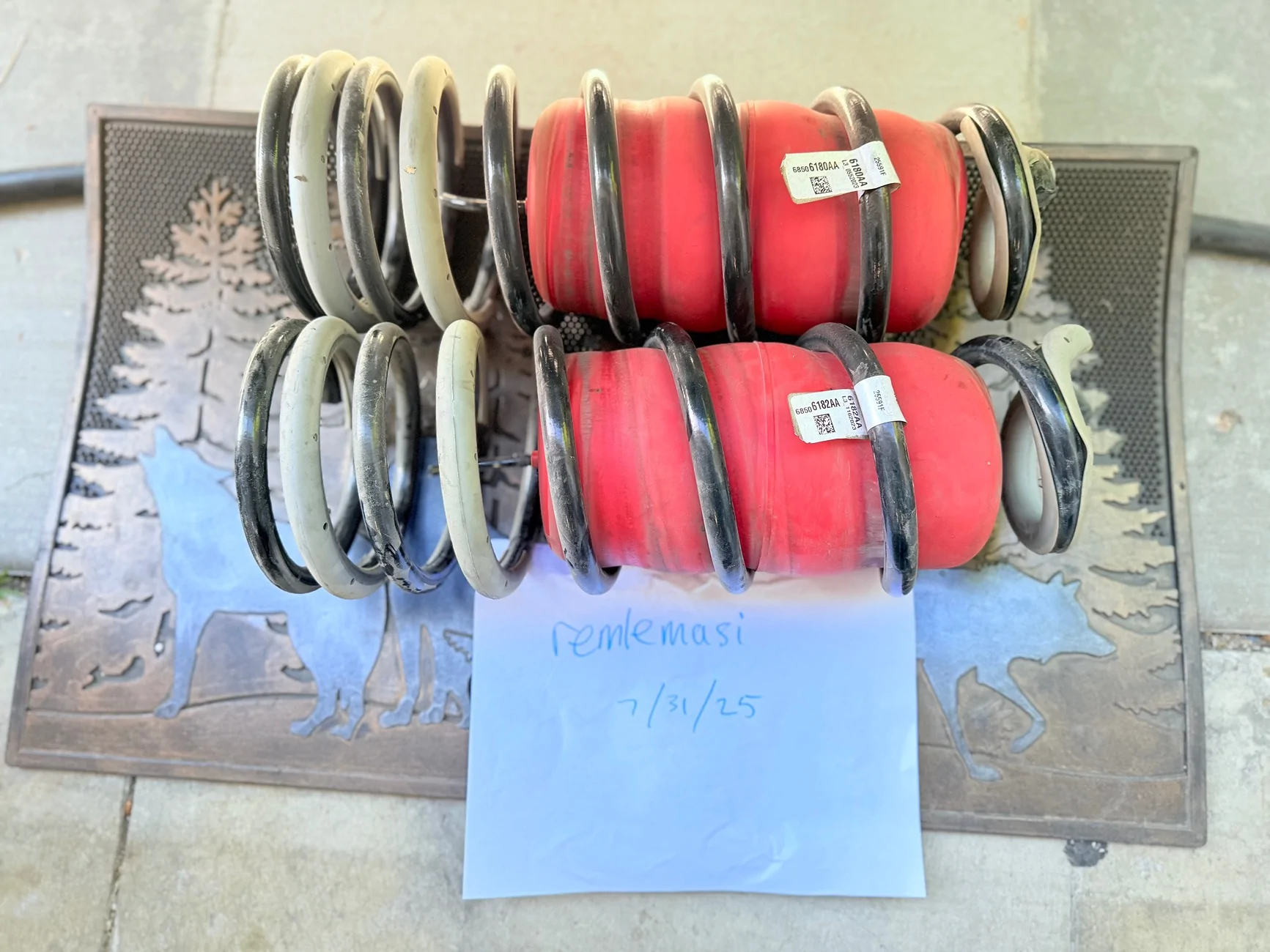 Jeep Gladiator Fox Rubicon shocks, Max Tow Springs, and more! IMG_2826