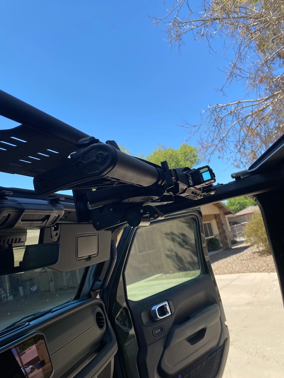 Jeep Gladiator Followup and install of overhead bar/rifle rack IMG_9350