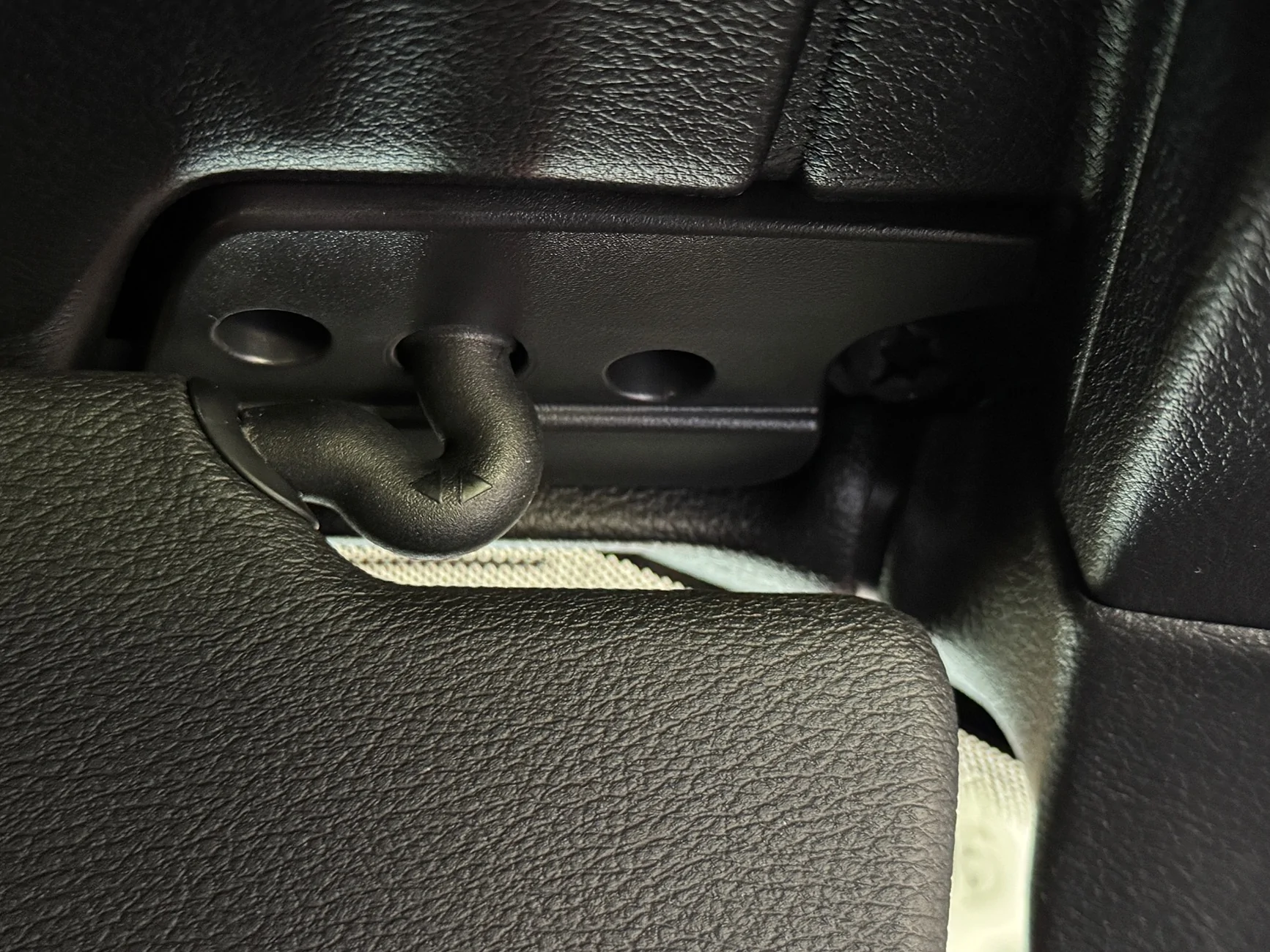 Jeep Gladiator Sun Visor Fix IMG_9357