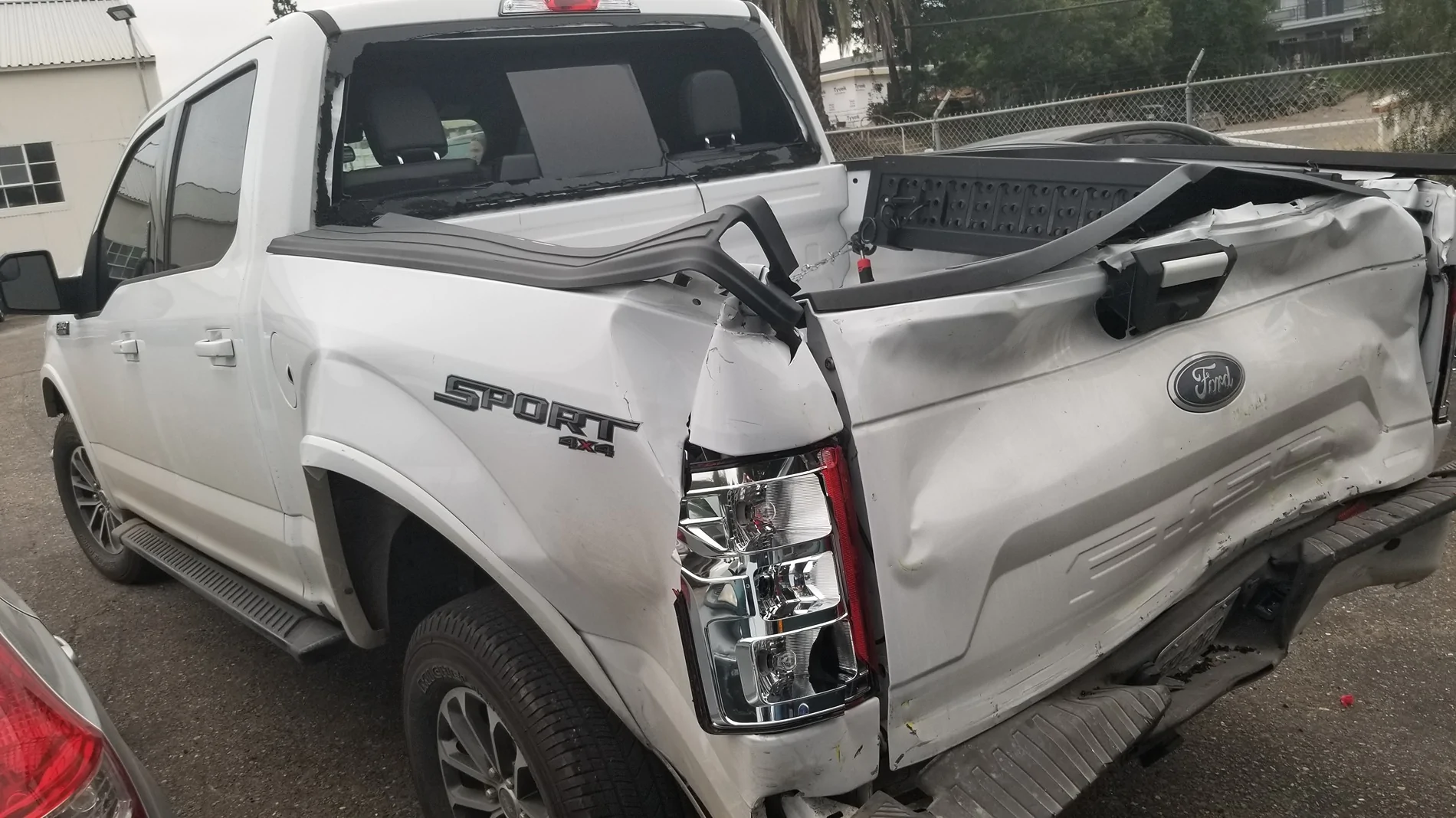 Jeep Gladiator Ouch 20190426_192402