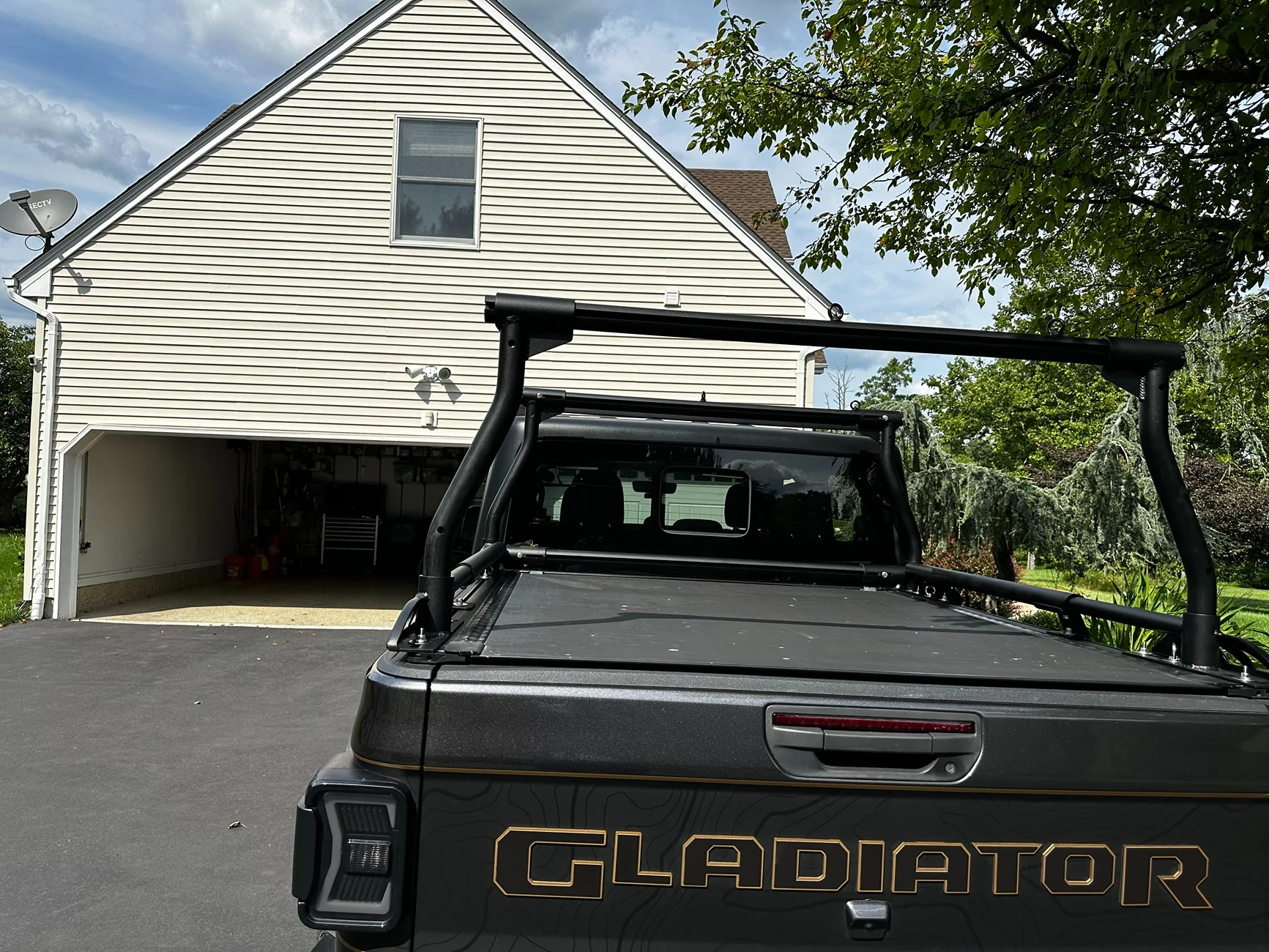 Jeep Gladiator New Bed Rack for BAK X4S Revolver T-slots image2 (3)