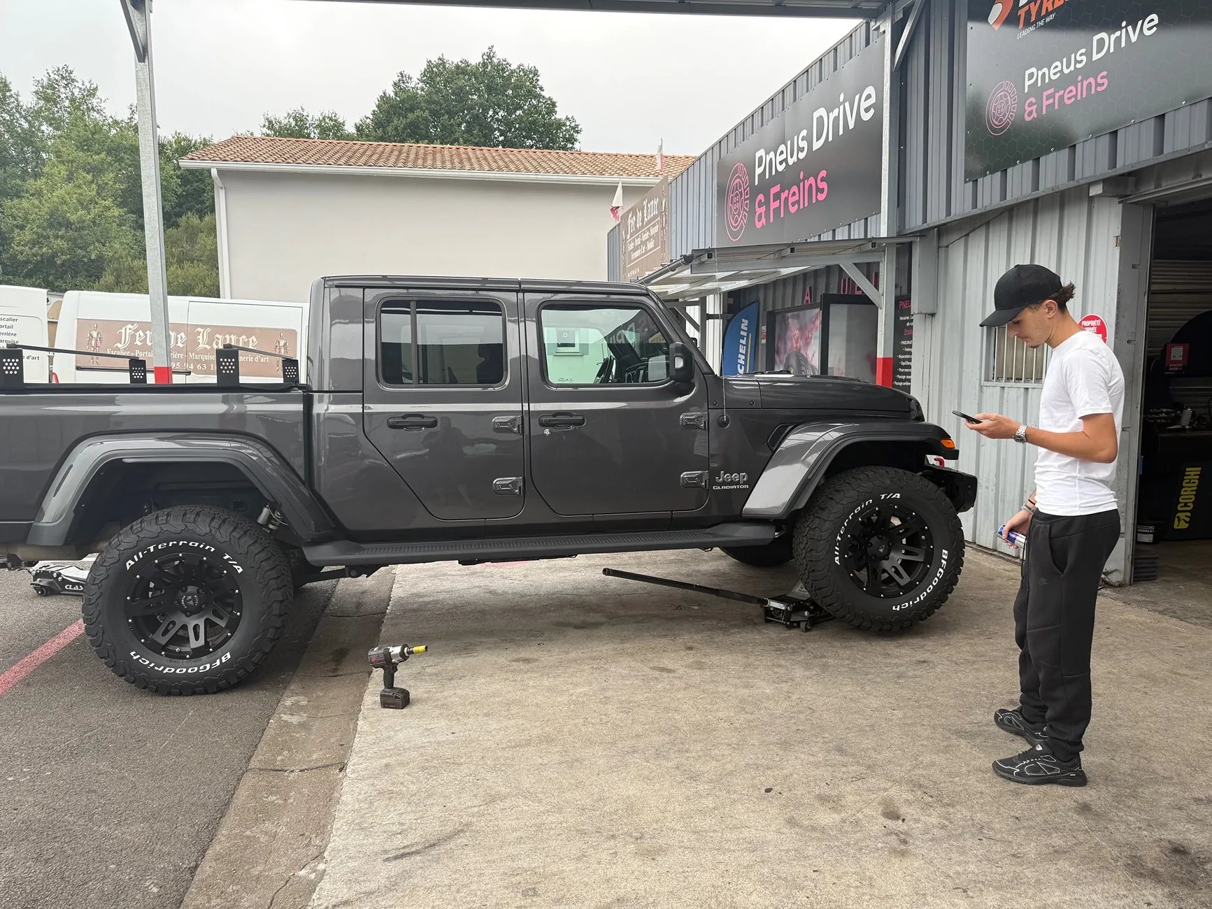 Jeep Gladiator Need your help regarding balancing 35 inches tires IMG_8861