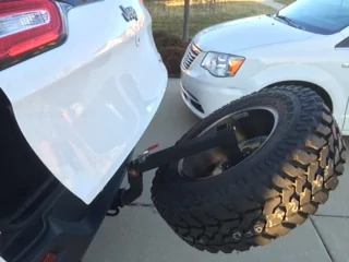 Jeep Gladiator Purchase advice on rear tailgate tire carrier tire carrier with clearnance to liftgat