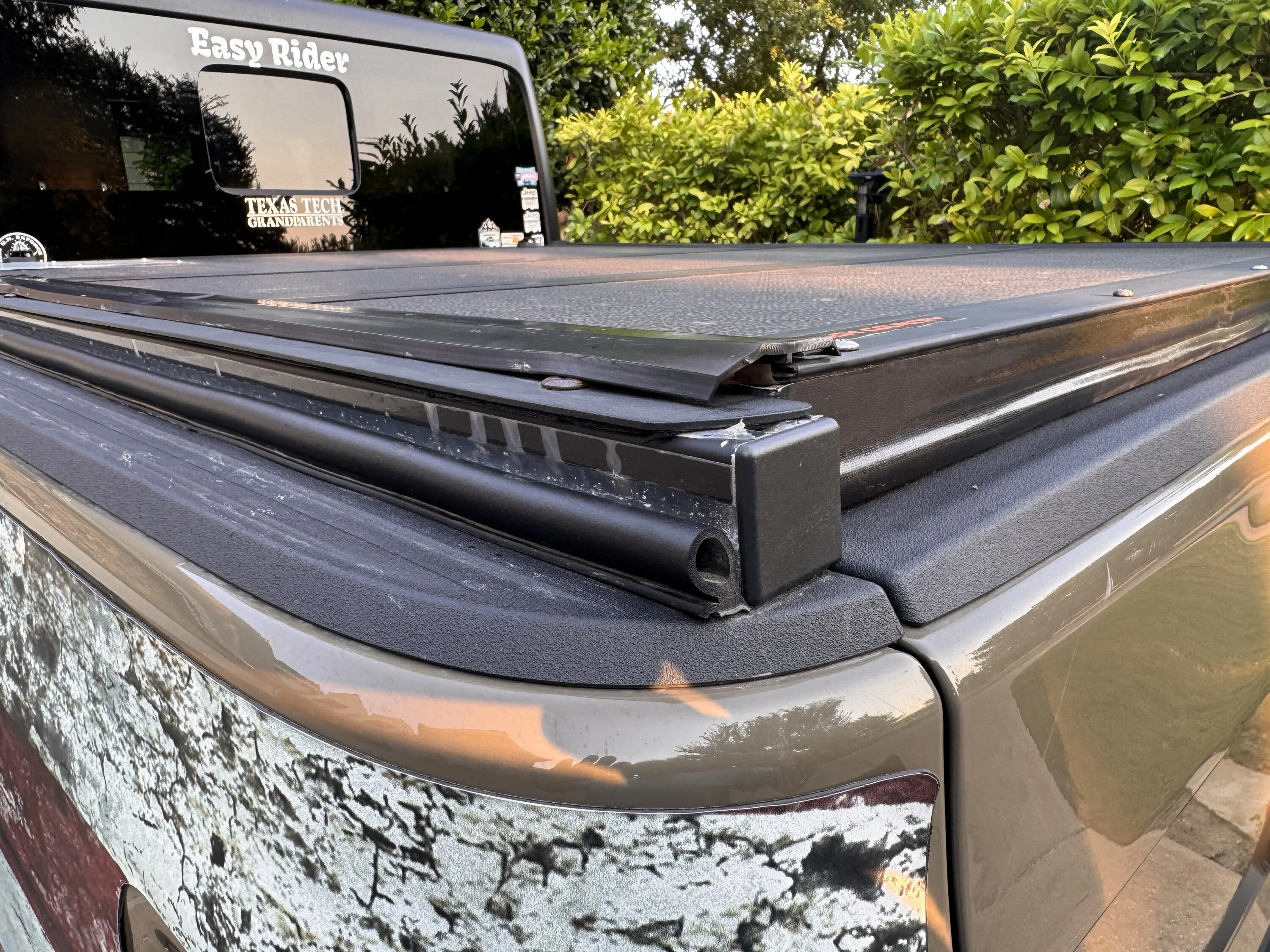 Jeep Gladiator Tonneau Cover - Adding Extra Height (2" inches) experiment IMG_6523