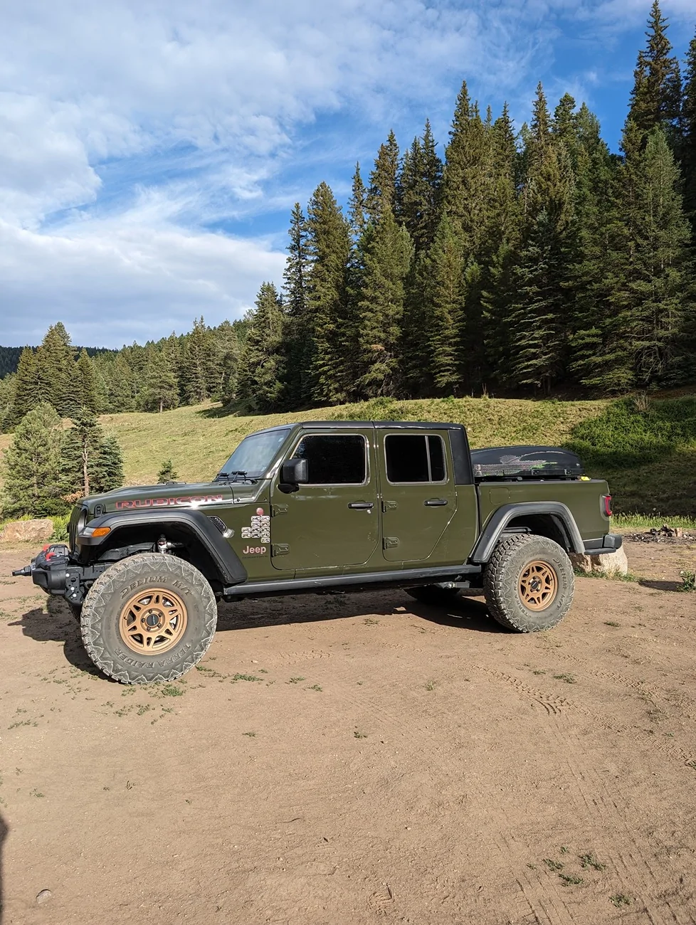 Jeep Gladiator 1 Ton and 40"s JTRD PXL_20240611_001036060