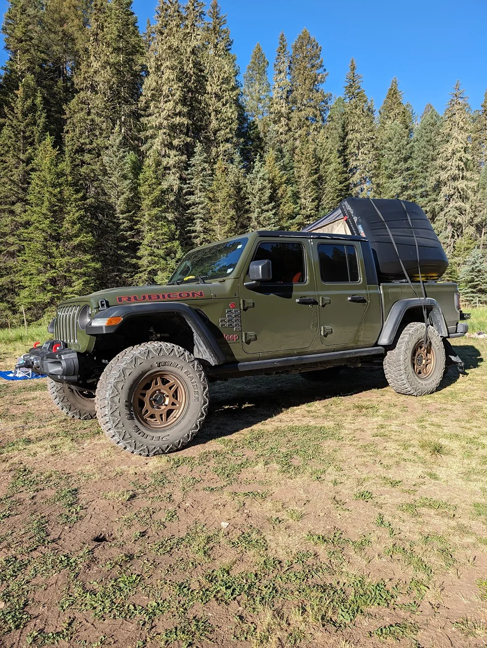 Jeep Gladiator 1 Ton and 40"s JTRD PXL_20240611_134938659