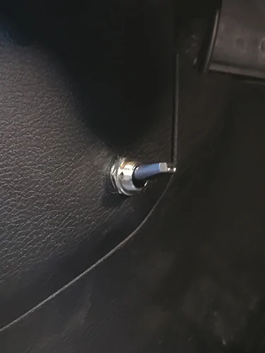 Jeep Gladiator Halos off when headlights are on? halo-toggl