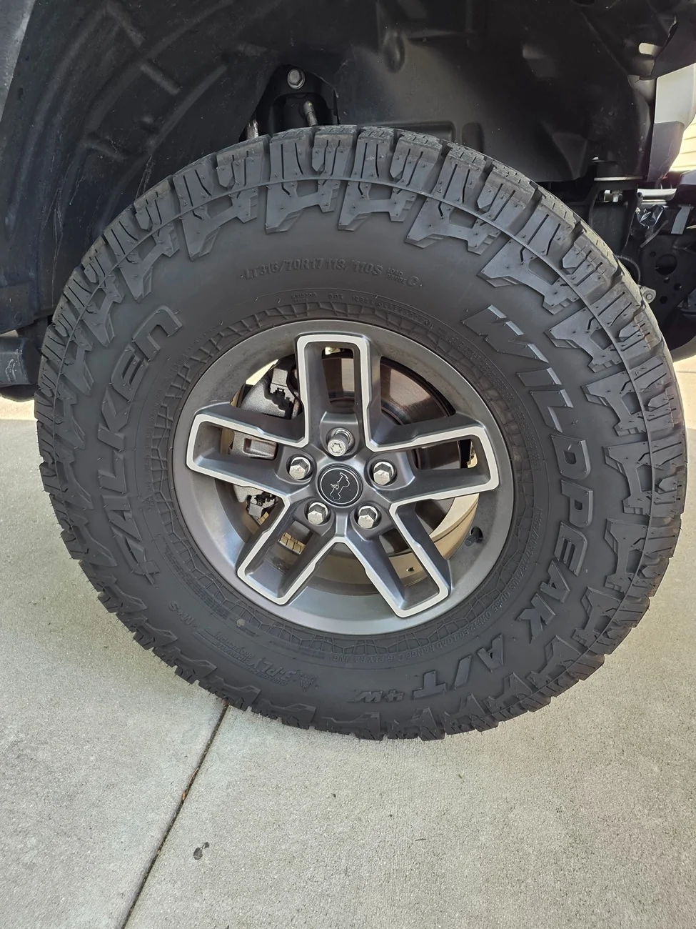 Jeep Gladiator 35x11.5r17 on my JT Rubicon 20250805_175110