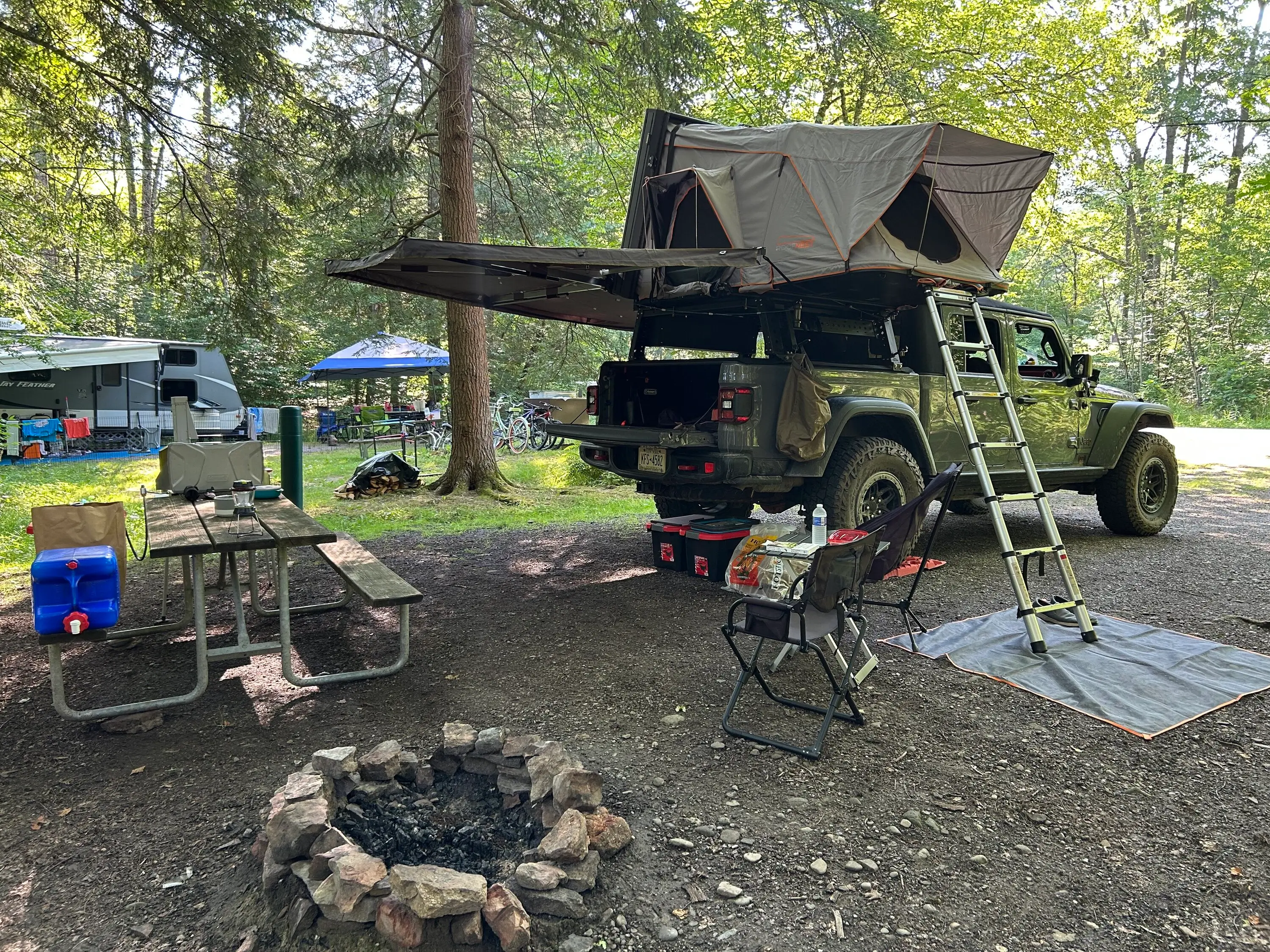 Jeep Gladiator Bolt-on overland setup: Rack, RTT, Awning IMG_9742