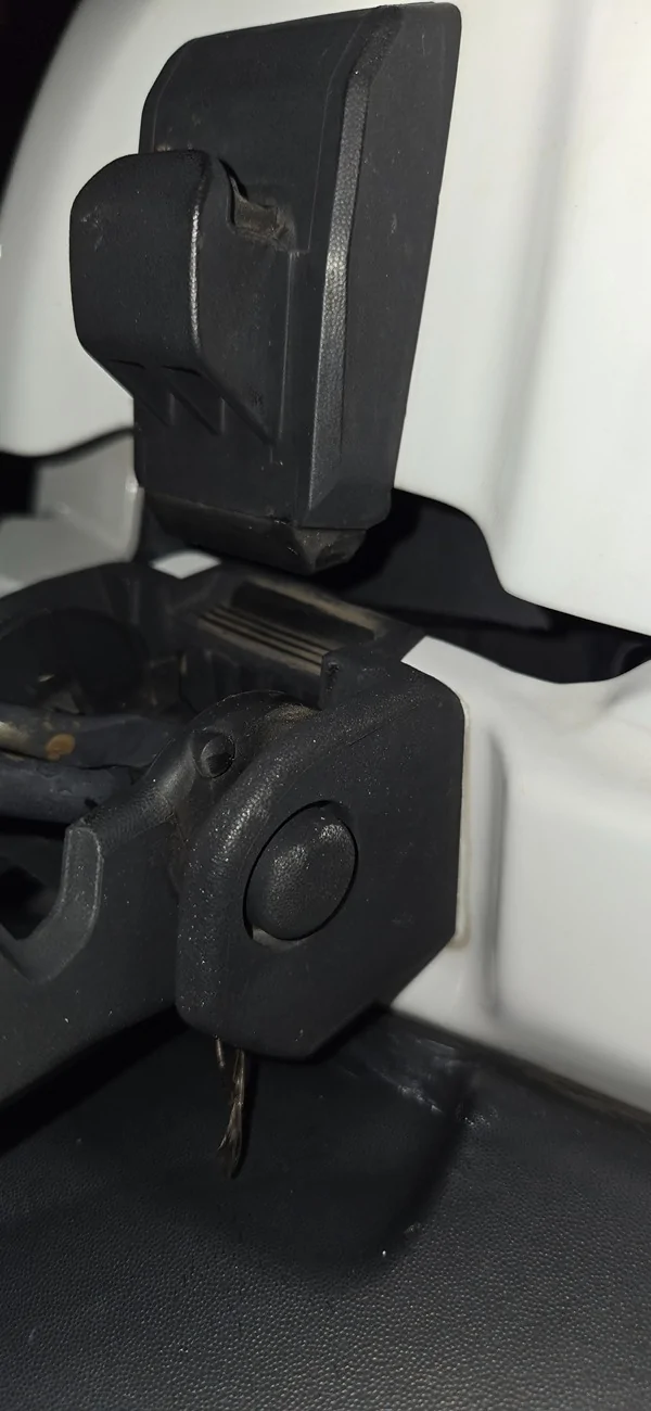 Jeep Gladiator Aftermarket hood latch doesnt work 20250807_205738