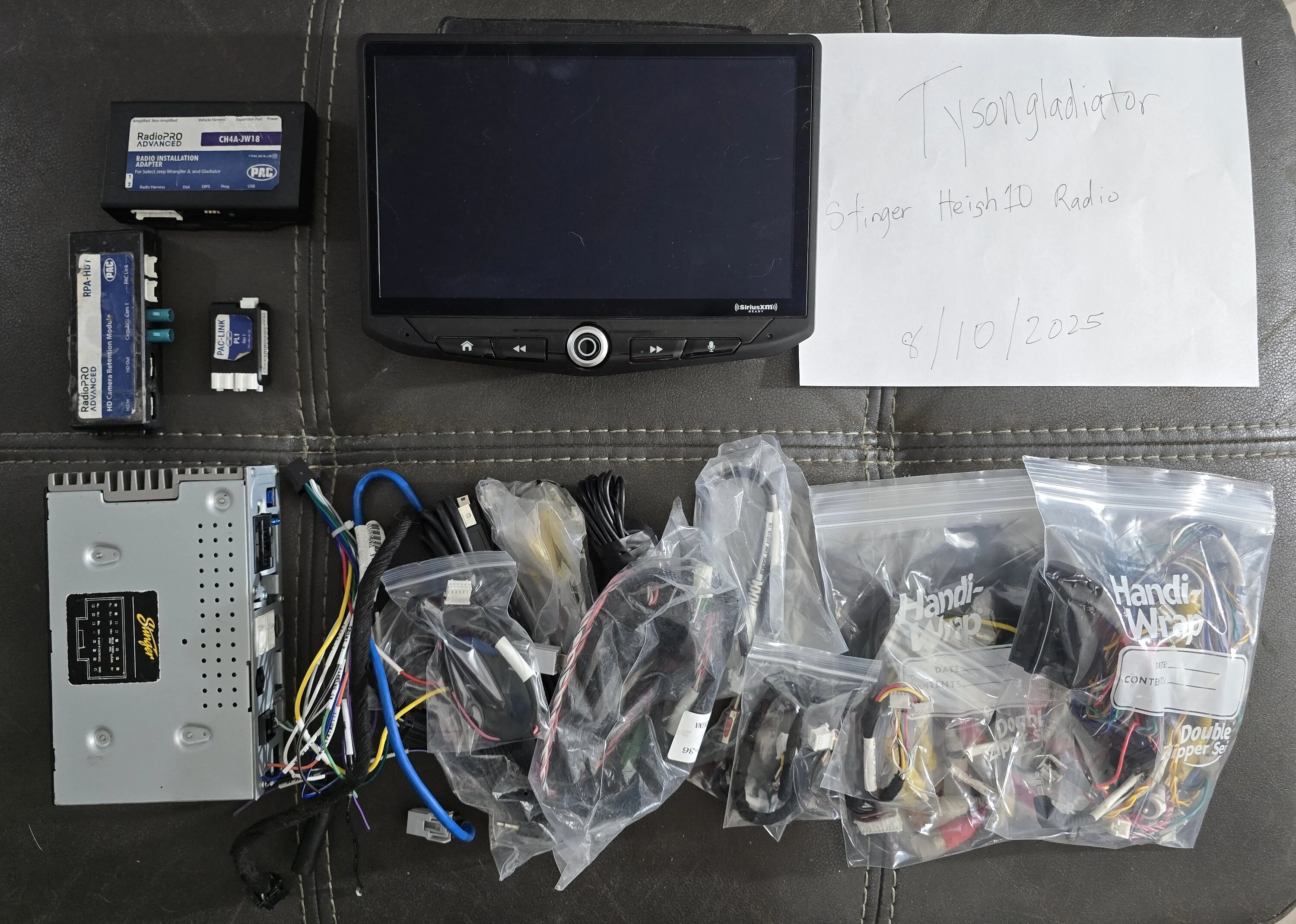 Jeep Gladiator Stinger Heigh10 Radio - $500 obo 20250810_211223
