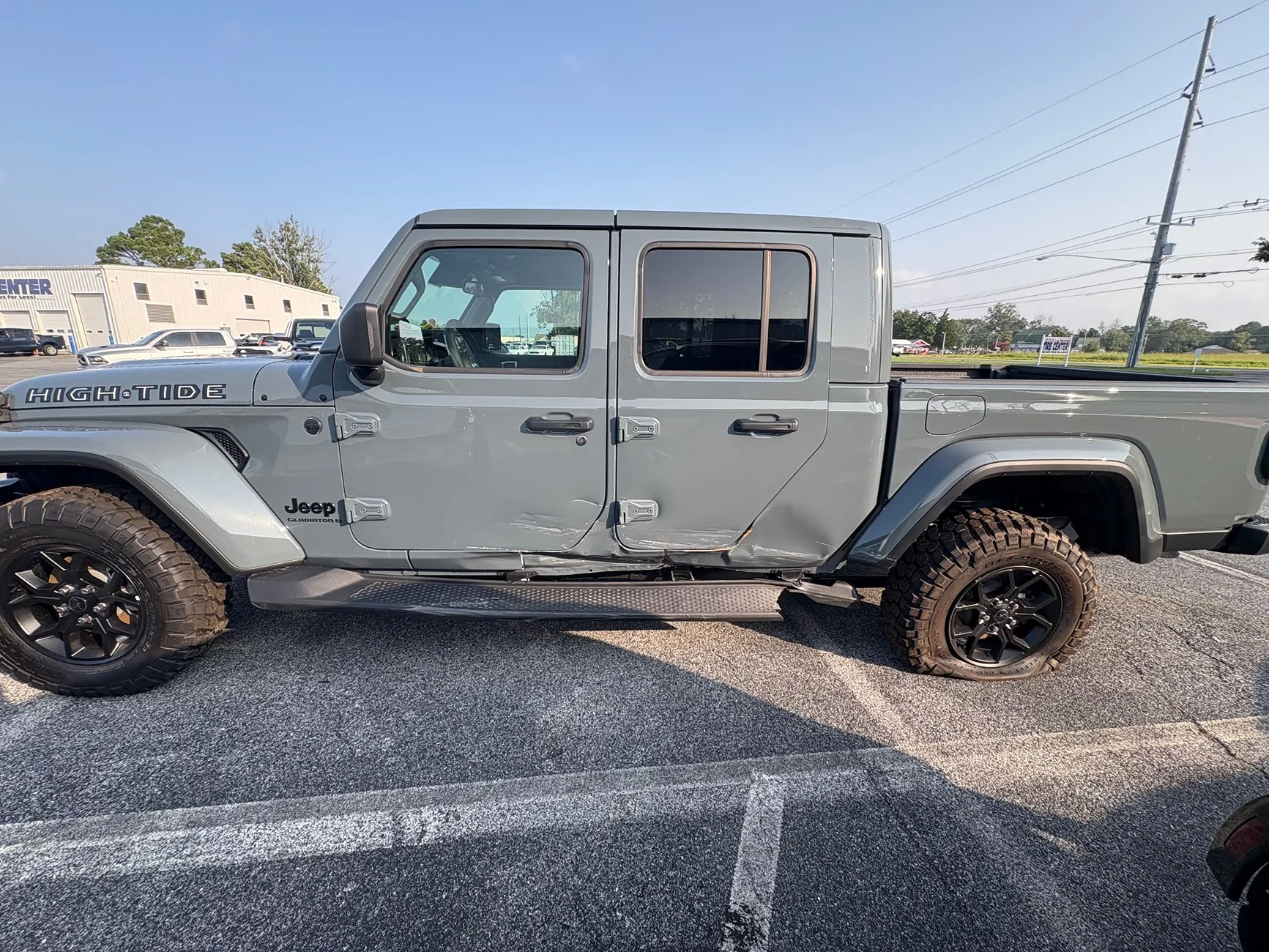 Jeep Gladiator Which One of You is This? IMG_3815