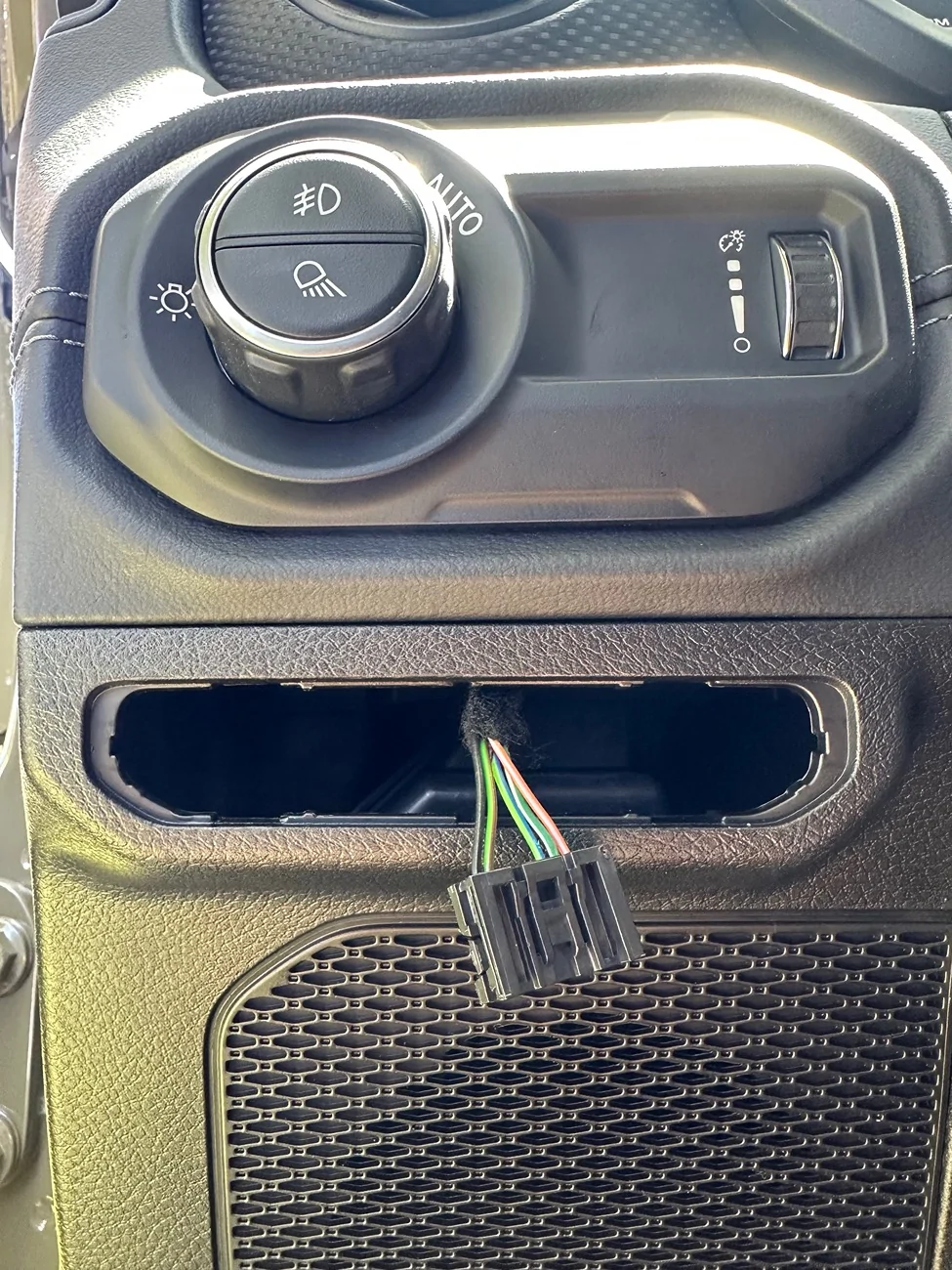 Jeep Gladiator 2024 Mojave X Add Bed 115v outlet IMG_6496