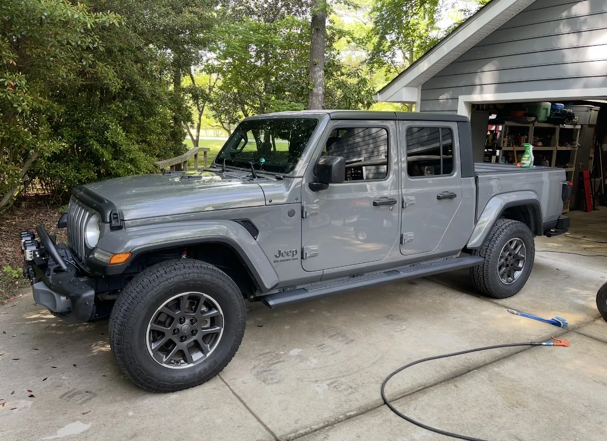 Jeep Gladiator Show your tinted Gladiators and tell us what % percentage tint film IMG_0149