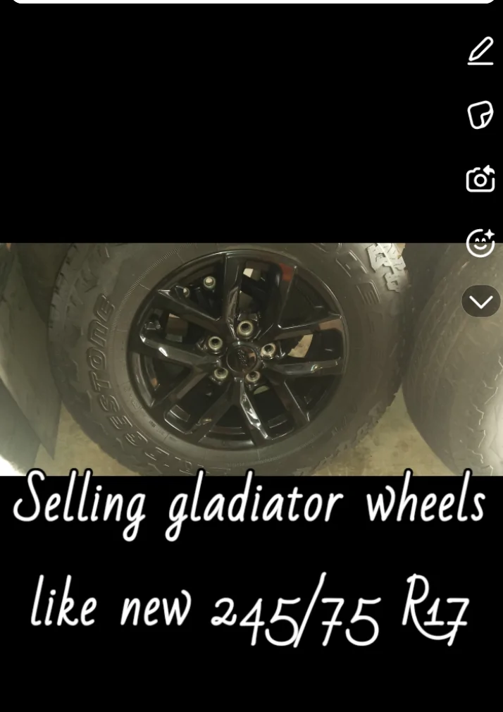 Jeep Gladiator Set 5 gladiator rims and tires in excellent condition they are a 5 stud pattern 245/75/R17 asking $600 location maitland nsw aus or text 0402749412 1000005317
