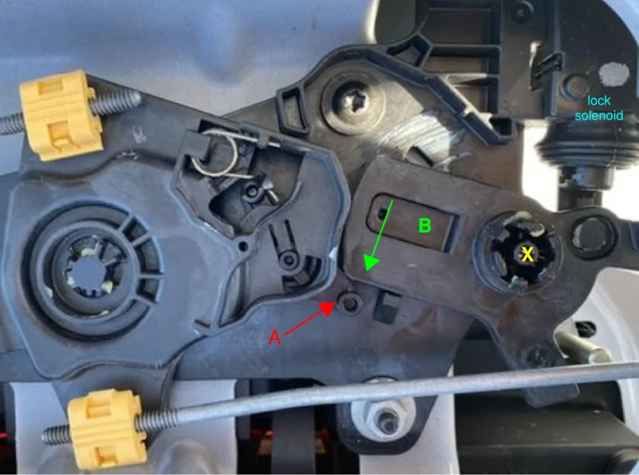 Jeep Gladiator Tailgate lock issue tailgate lock mech