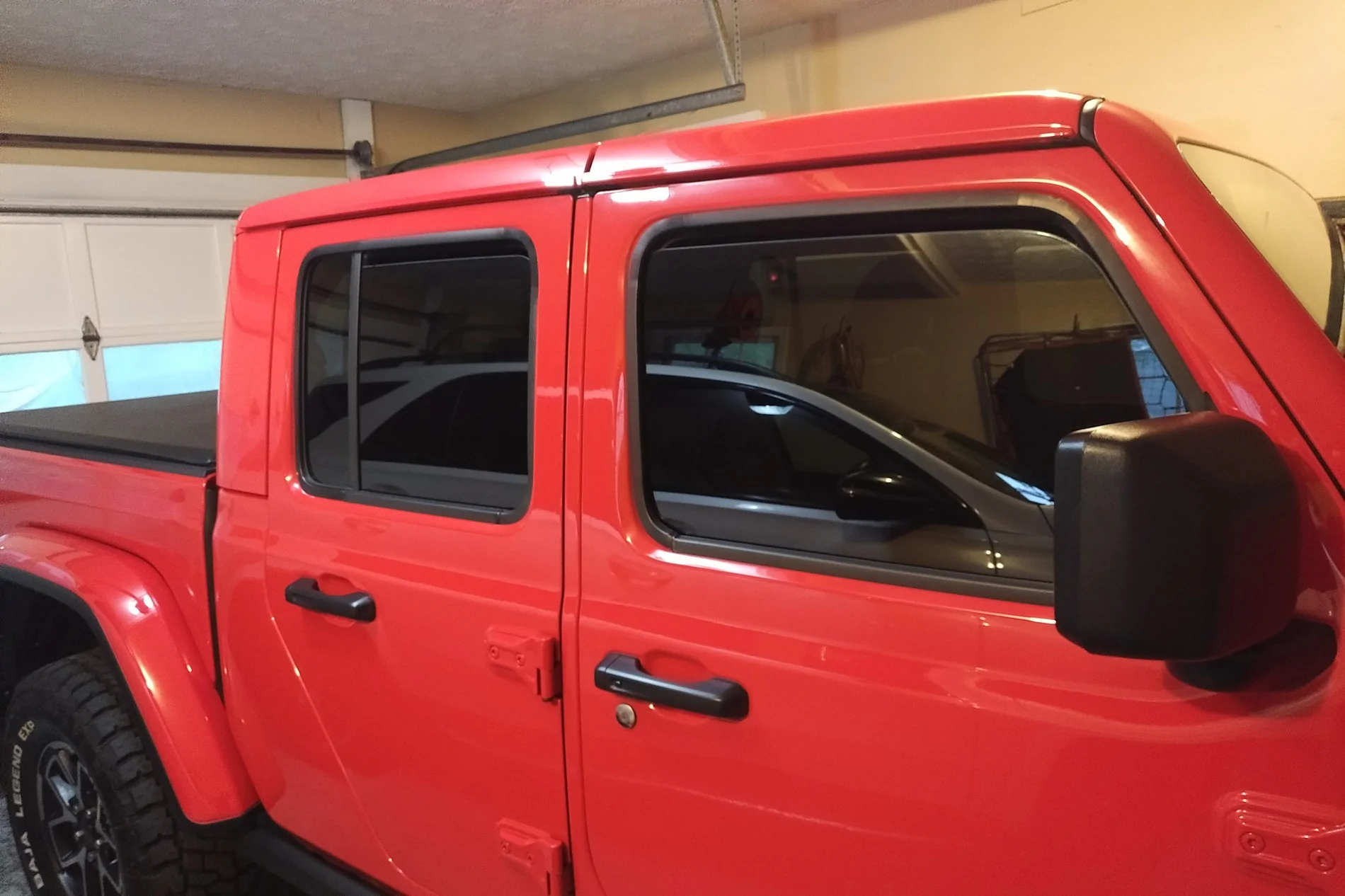 Jeep Gladiator Show your tinted Gladiators and tell us what % percentage tint film IMG_20250815_1819239