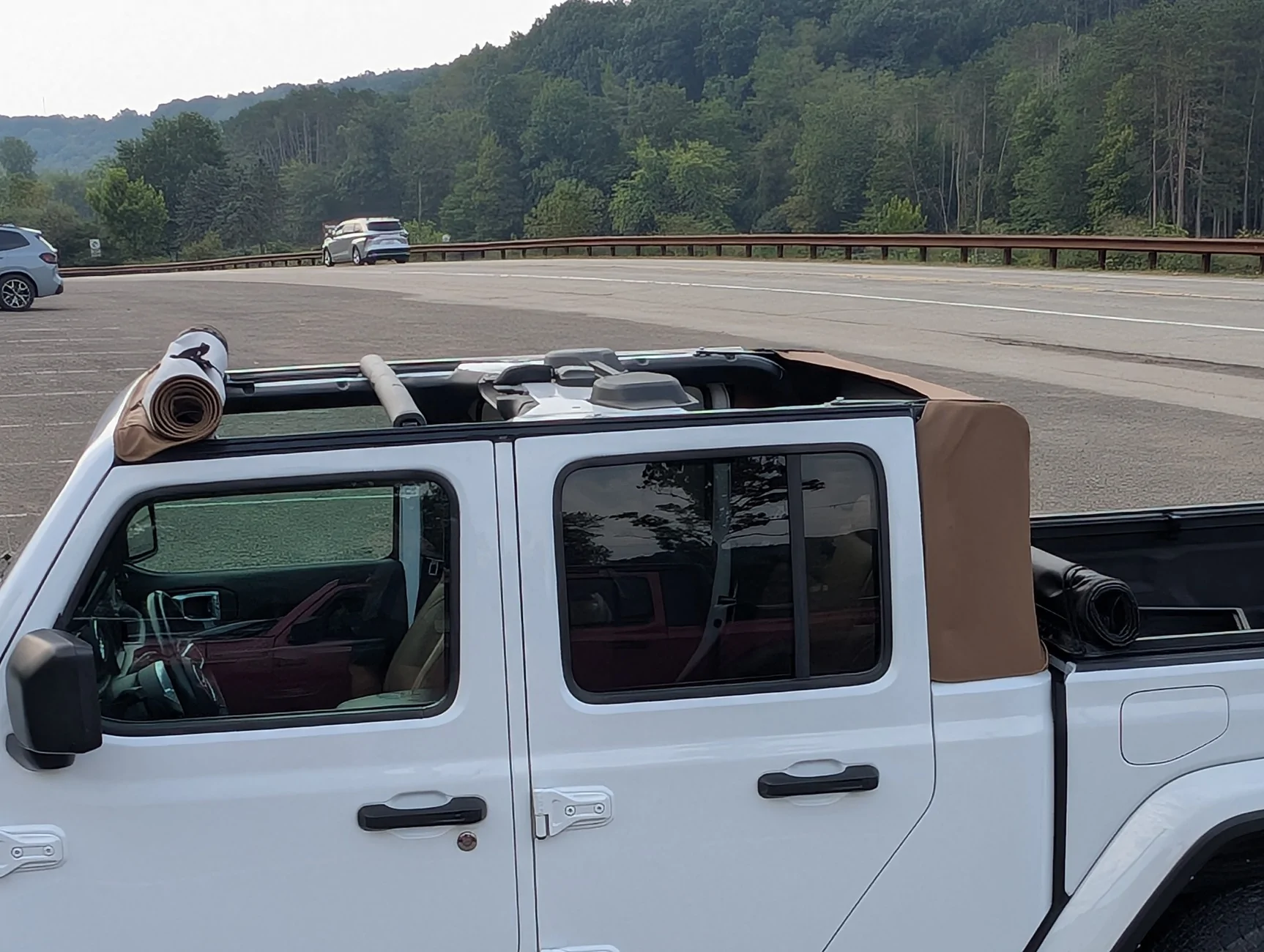Jeep Gladiator What is this top? Can't find anywhere! PXL_20250817_123155522
