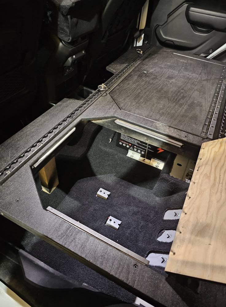 Jeep Gladiator JTdiRtyD ever changing build, trip reports, and BS thread 533578488_10163709306559172_5509186864957999058_n