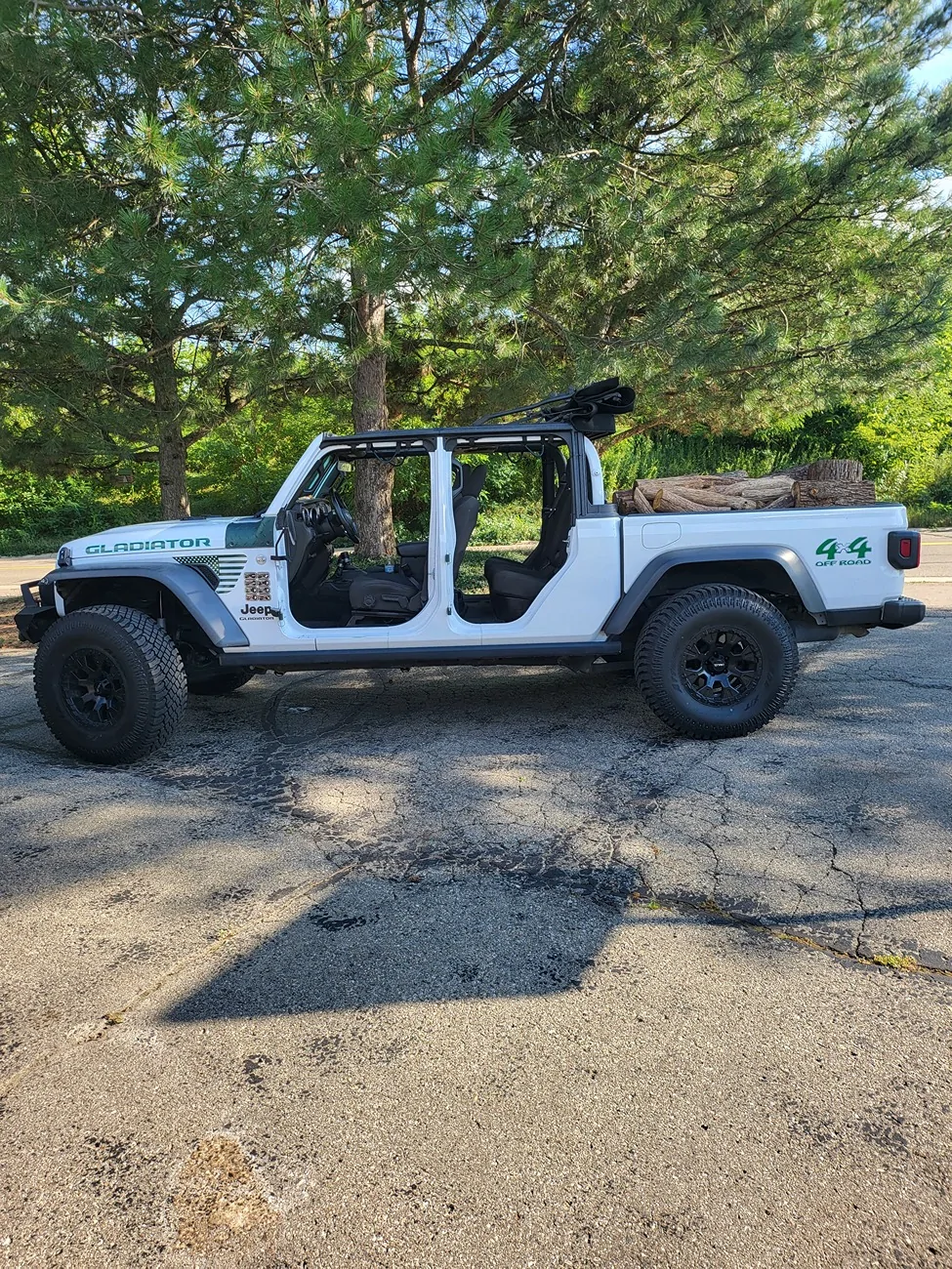 Jeep Gladiator What did you do WITH your Gladiator today? 20250818_173508